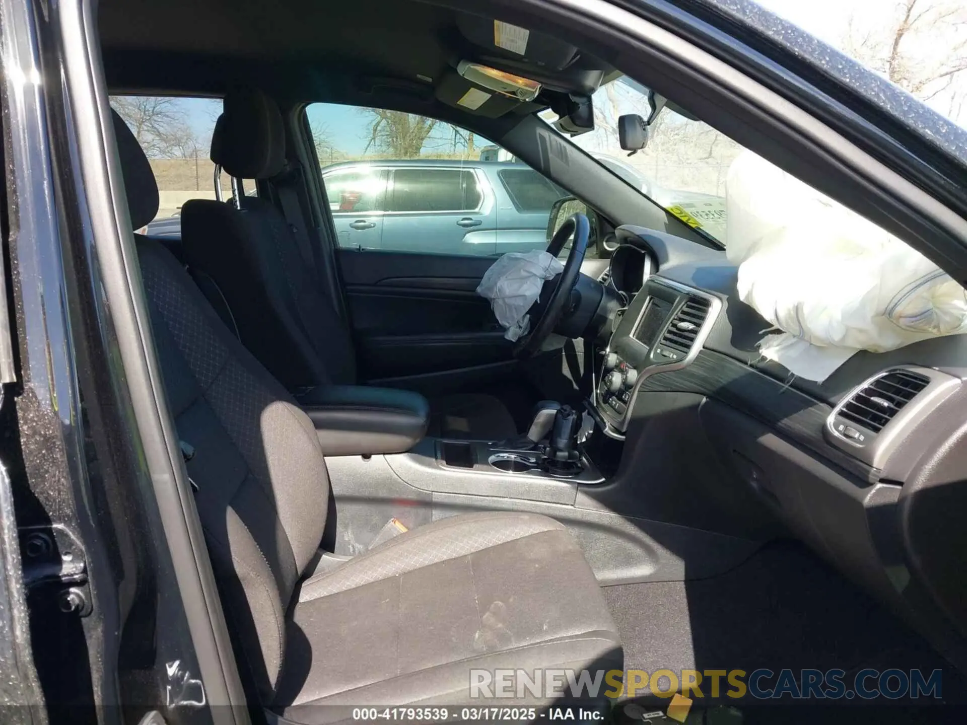 5 fotografías del automóvil dañado 1C4RJFAG2LC344015 JEEP GRAND CHEROKEE 2020