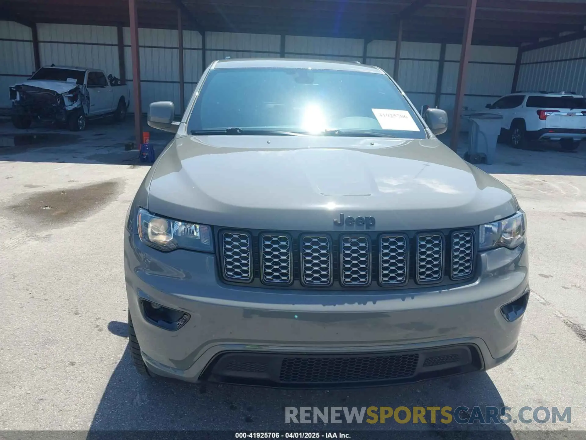 12 fotografías del automóvil dañado 1C4RJFAG3LC141313 JEEP GRAND CHEROKEE 2020