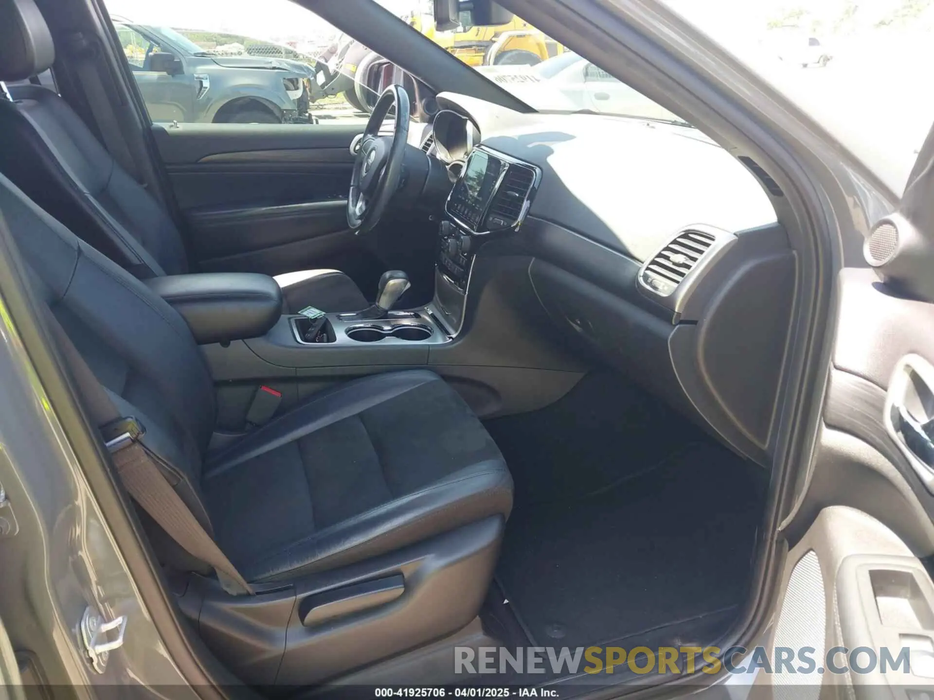 5 fotografías del automóvil dañado 1C4RJFAG3LC141313 JEEP GRAND CHEROKEE 2020