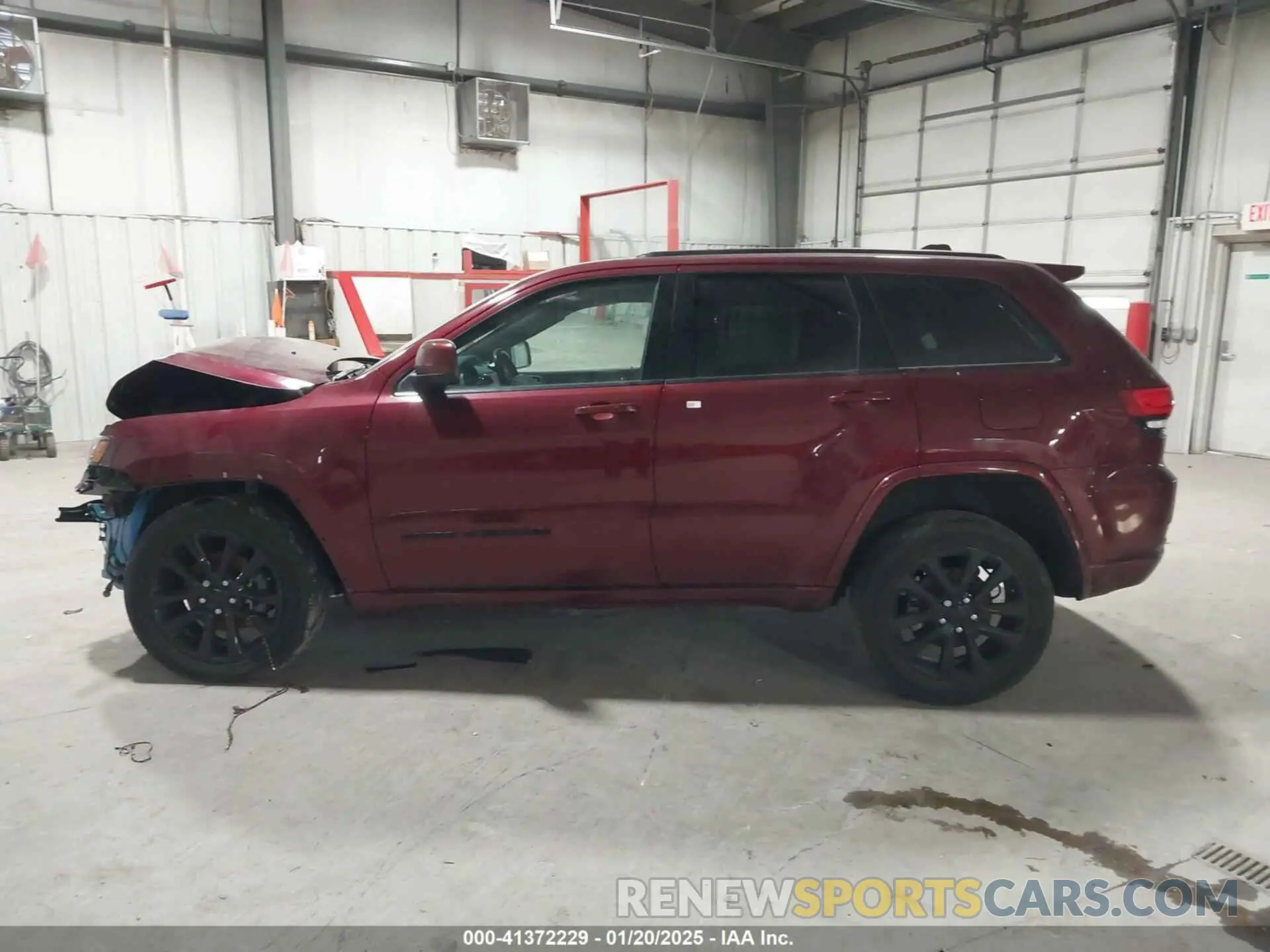 14 fotografías del automóvil dañado 1C4RJFAG3LC297996 JEEP GRAND CHEROKEE 2020