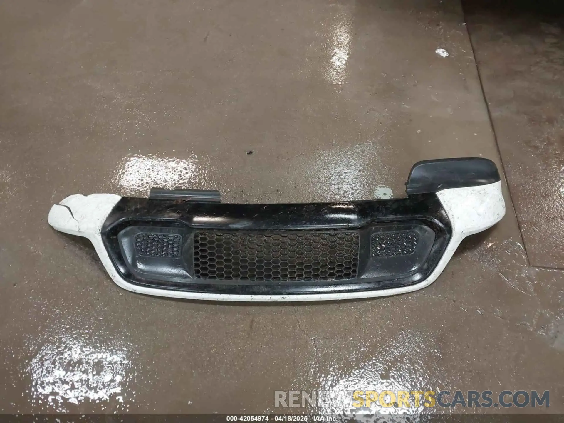 12 fotografías del automóvil dañado 1C4RJFAG4LC361298 JEEP GRAND CHEROKEE 2020