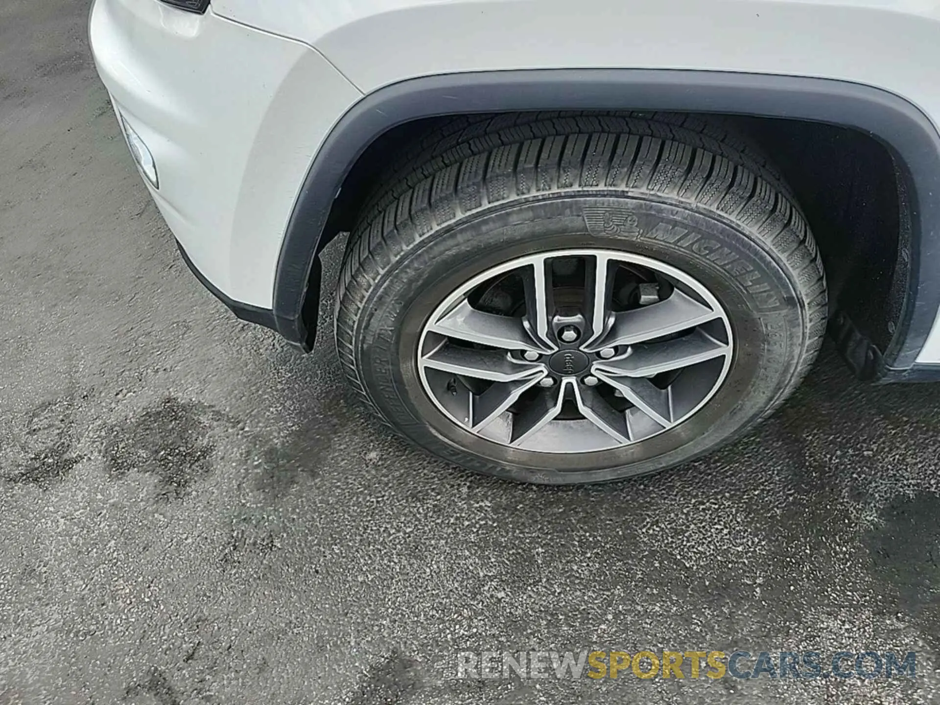 24 fotografías del automóvil dañado 1C4RJFAGXLC100516 JEEP GRAND CHEROKEE 2020