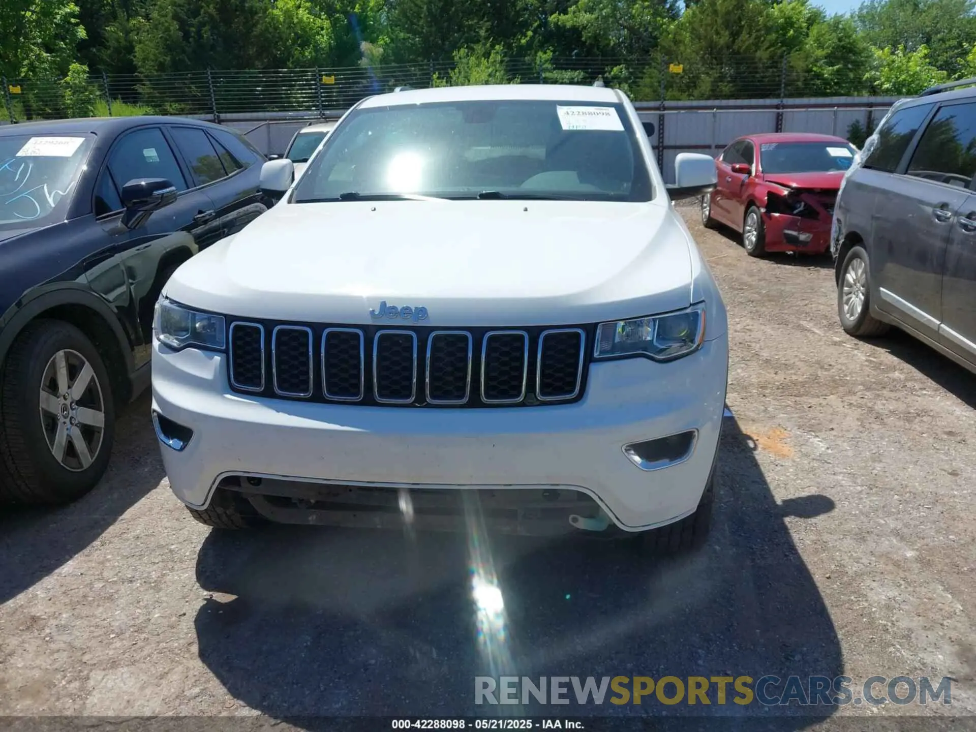12 fotografías del automóvil dañado 1C4RJFAGXLC216797 JEEP GRAND CHEROKEE 2020