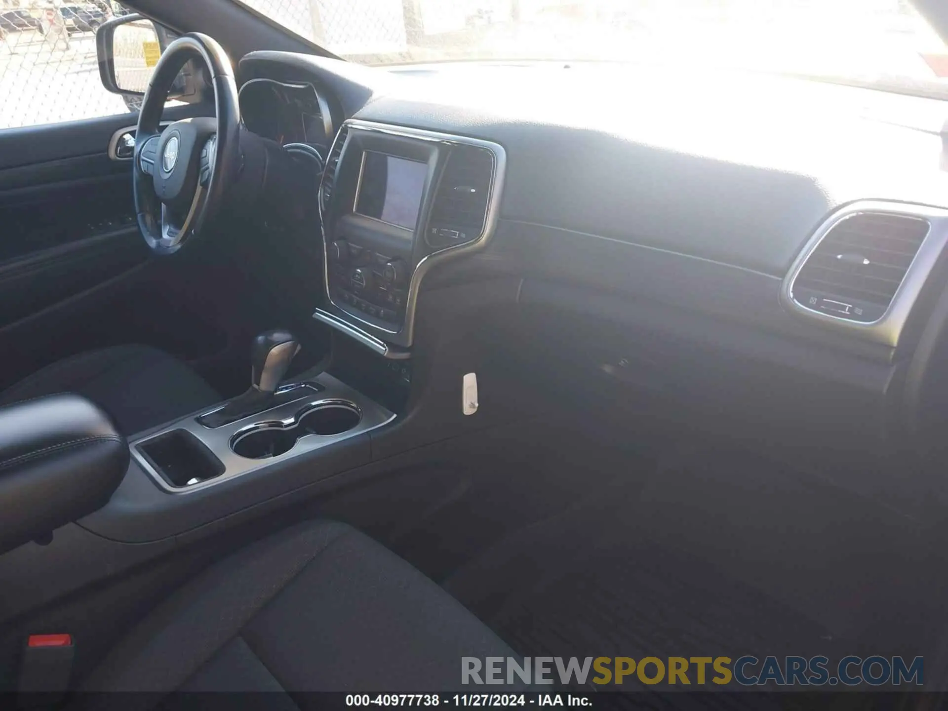 5 fotografías del automóvil dañado 1C4RJFAGXLC241957 JEEP GRAND CHEROKEE 2020