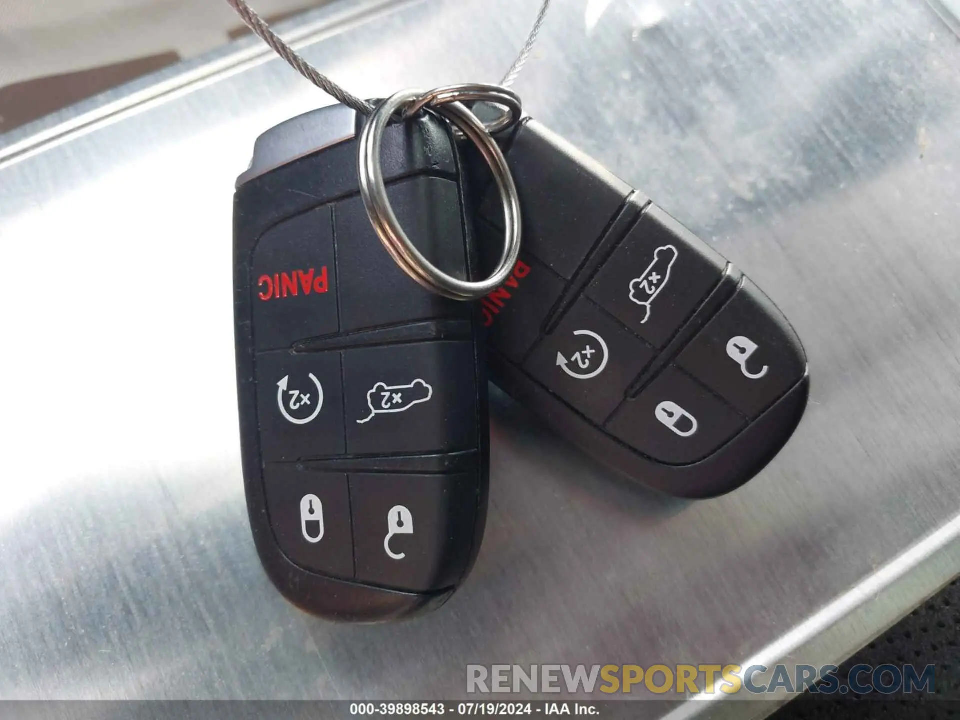 11 fotografías del automóvil dañado 1C4RJFAGXLC266664 JEEP GRAND CHEROKEE 2020