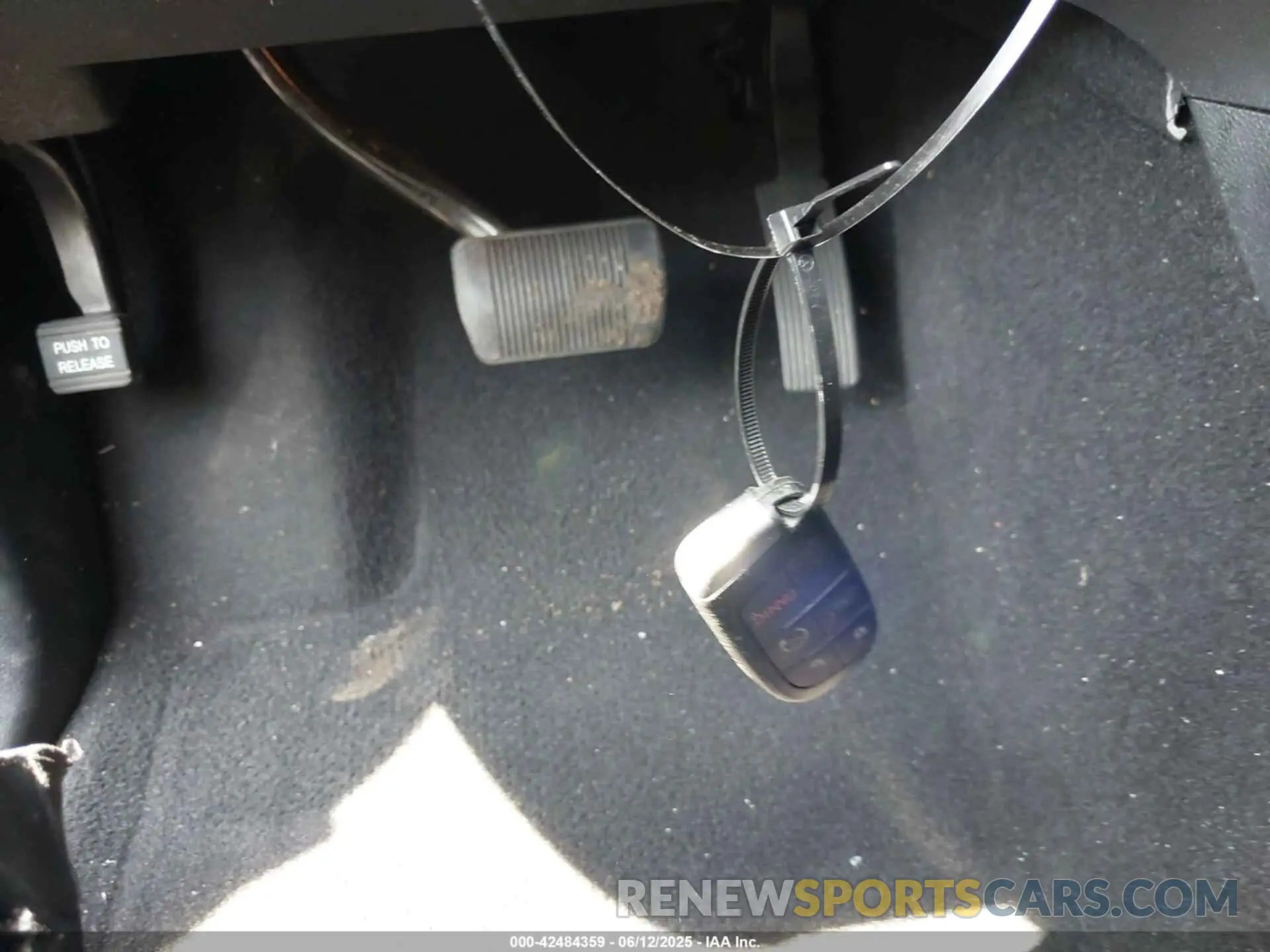 11 fotografías del automóvil dañado 1C4RJFAGXLC336728 JEEP GRAND CHEROKEE 2020