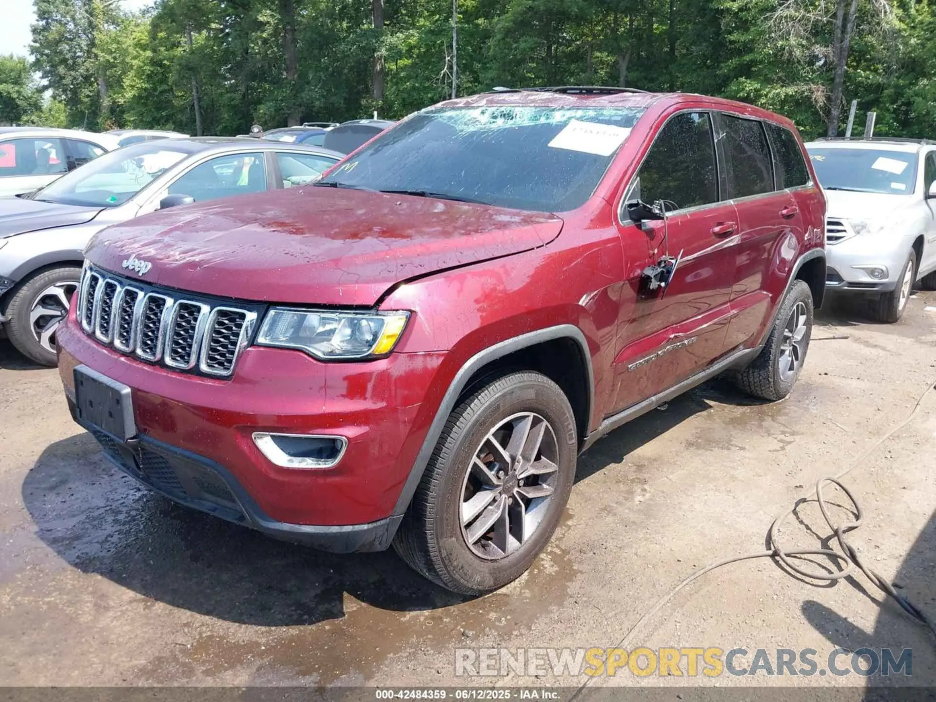 2 fotografías del automóvil dañado 1C4RJFAGXLC336728 JEEP GRAND CHEROKEE 2020