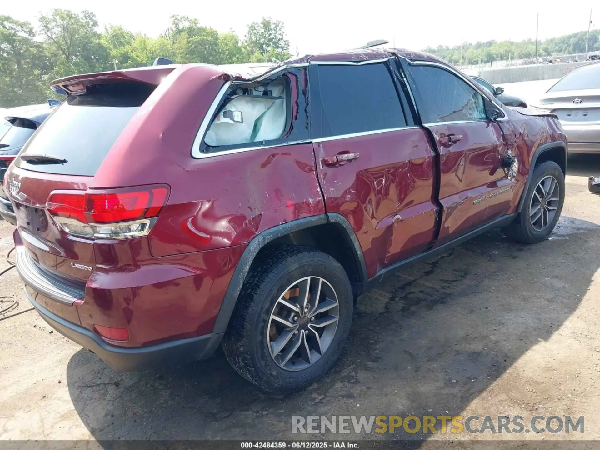 4 fotografías del automóvil dañado 1C4RJFAGXLC336728 JEEP GRAND CHEROKEE 2020