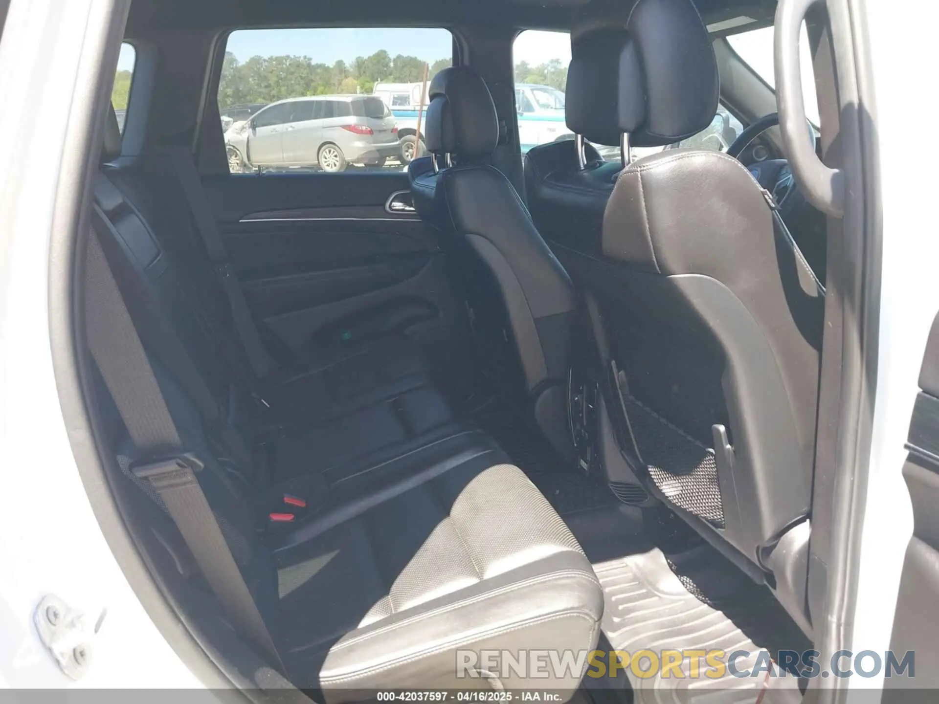 8 fotografías del automóvil dañado 1C4RJFBG0LC200347 JEEP GRAND CHEROKEE 2020
