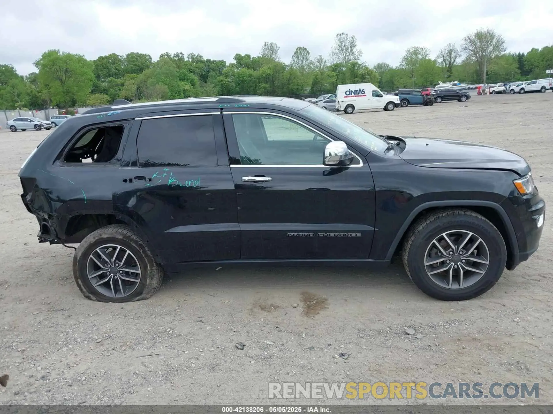 13 fotografías del automóvil dañado 1C4RJFBG0LC332847 JEEP GRAND CHEROKEE 2020