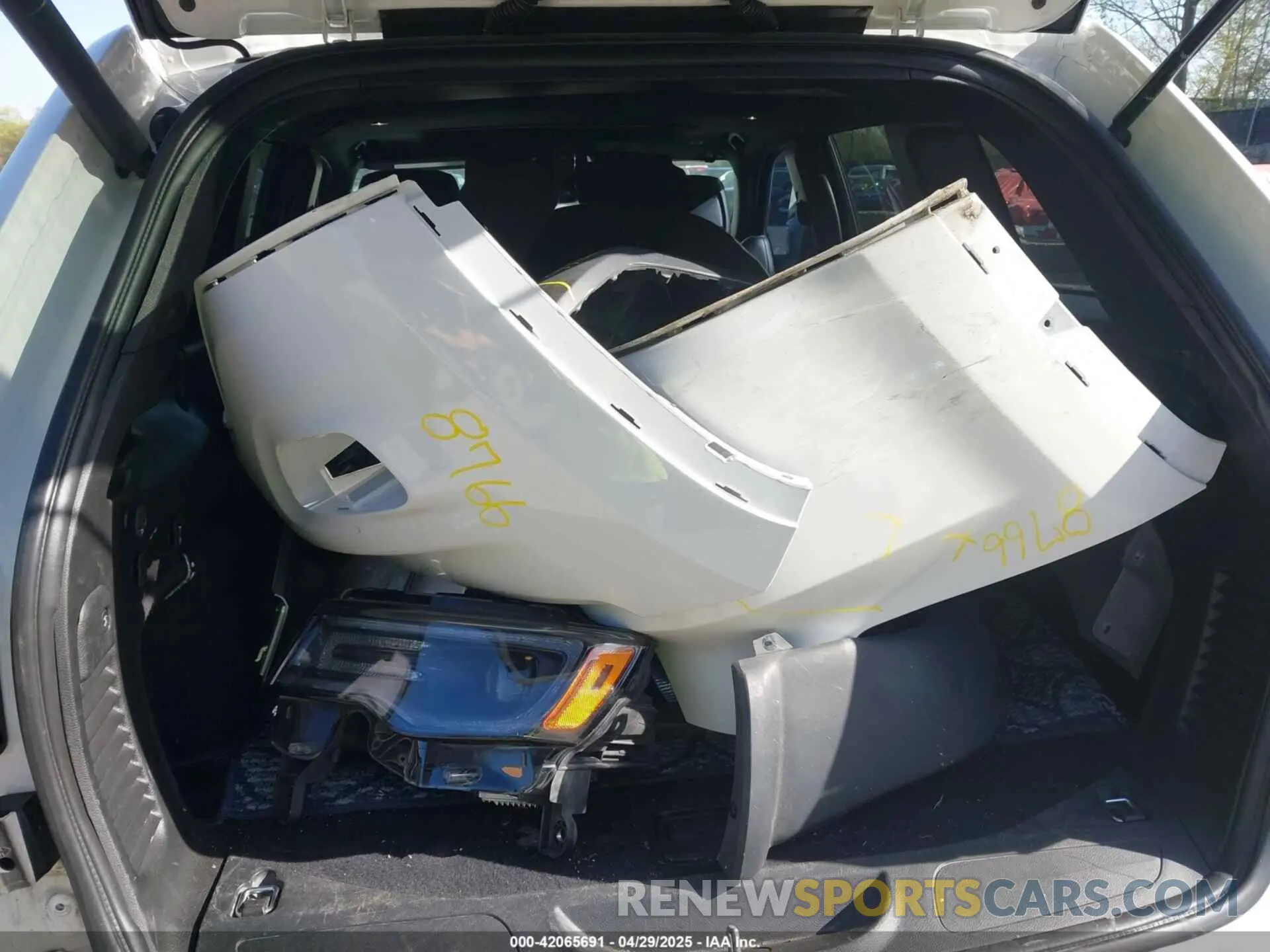 12 fotografías del automóvil dañado 1C4RJFBG0LC371924 JEEP GRAND CHEROKEE 2020