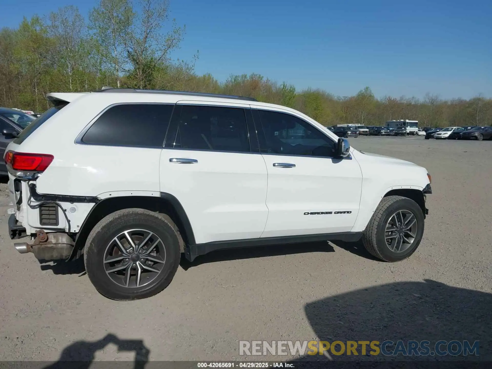 14 fotografías del automóvil dañado 1C4RJFBG0LC371924 JEEP GRAND CHEROKEE 2020