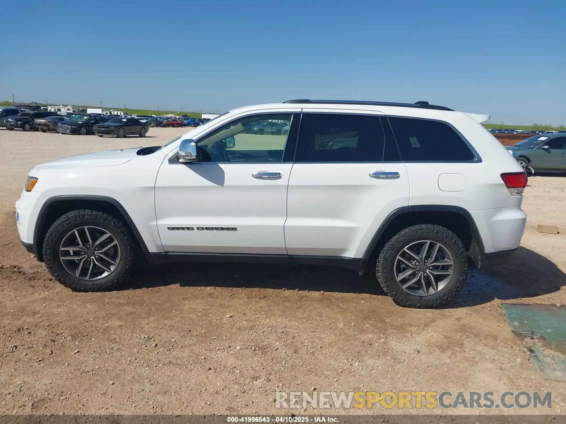 14 fotografías del automóvil dañado 1C4RJFBG0LC417980 JEEP GRAND CHEROKEE 2020
