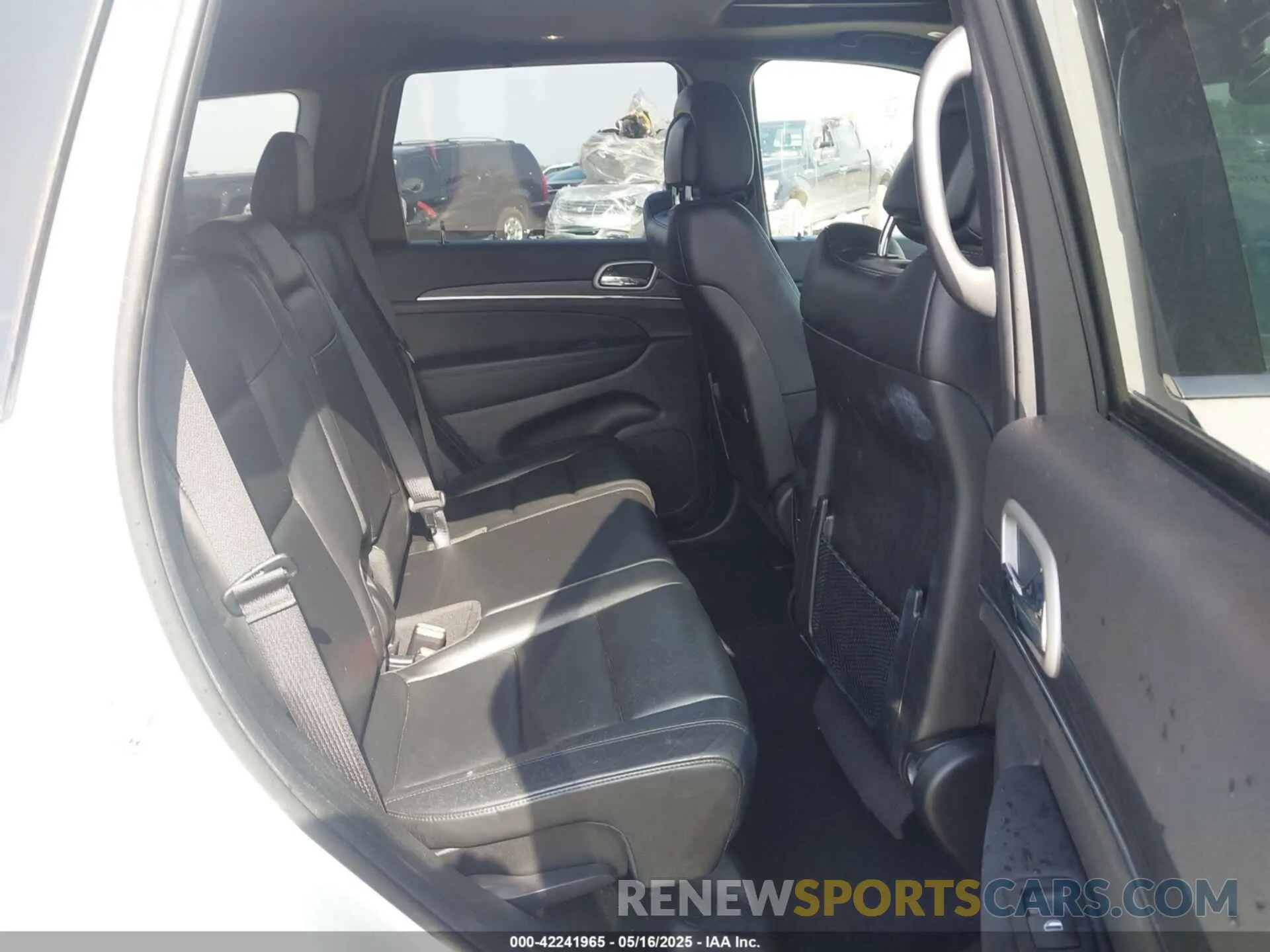 8 fotografías del automóvil dañado 1C4RJFBG0LC423374 JEEP GRAND CHEROKEE 2020