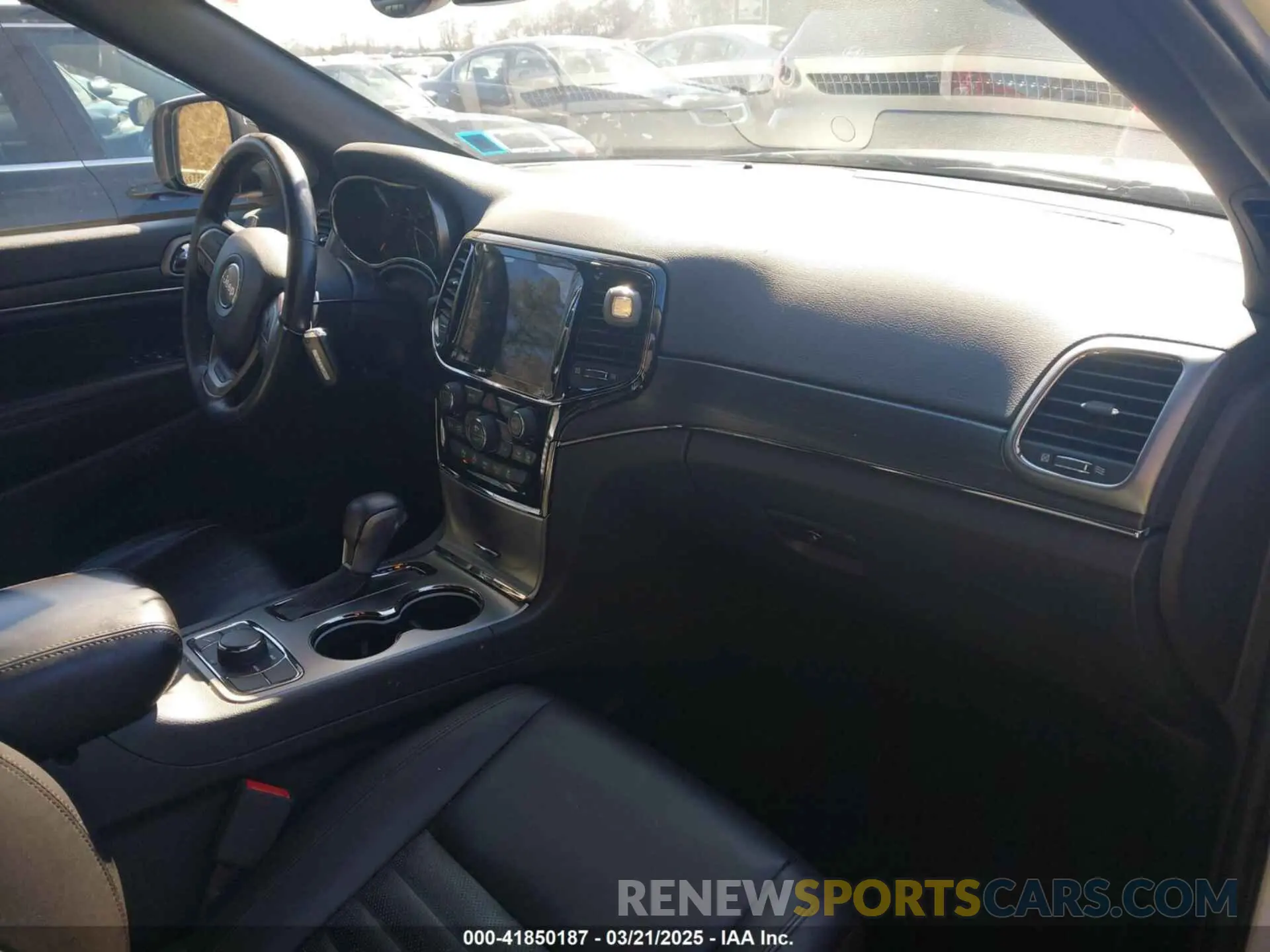 5 fotografías del automóvil dañado 1C4RJFBG1LC126906 JEEP GRAND CHEROKEE 2020