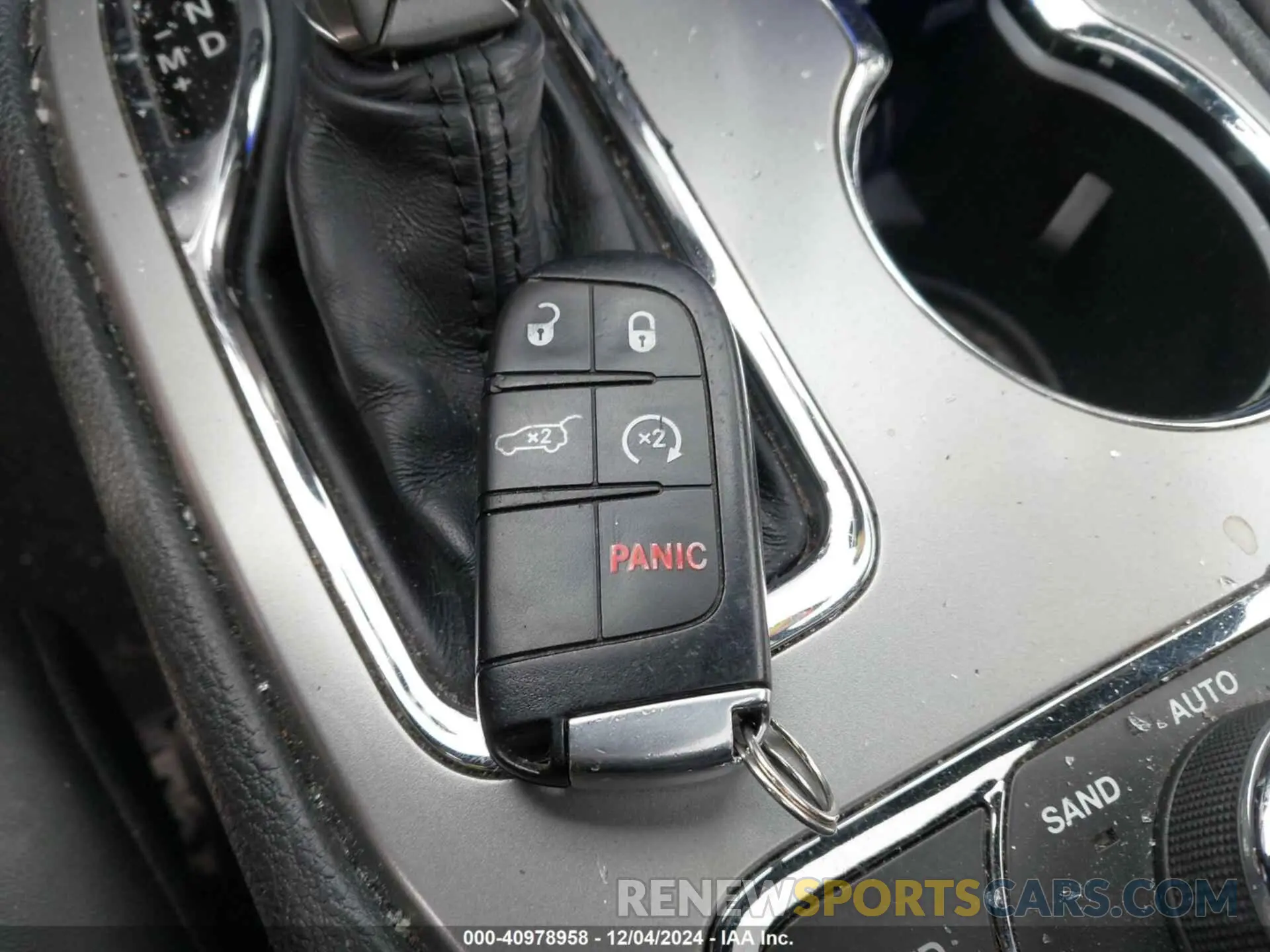 11 fotografías del automóvil dañado 1C4RJFBG1LC218372 JEEP GRAND CHEROKEE 2020