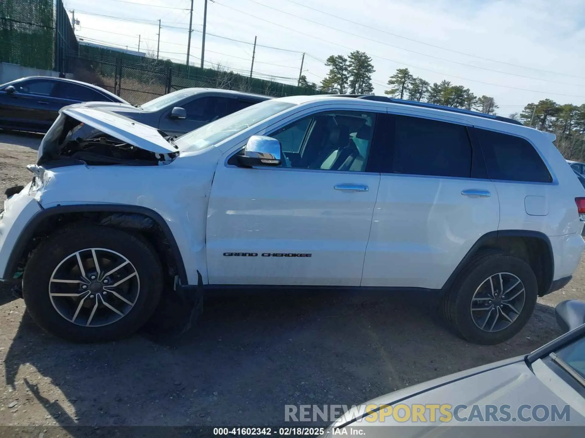 14 fotografías del automóvil dañado 1C4RJFBG1LC387548 JEEP GRAND CHEROKEE 2020