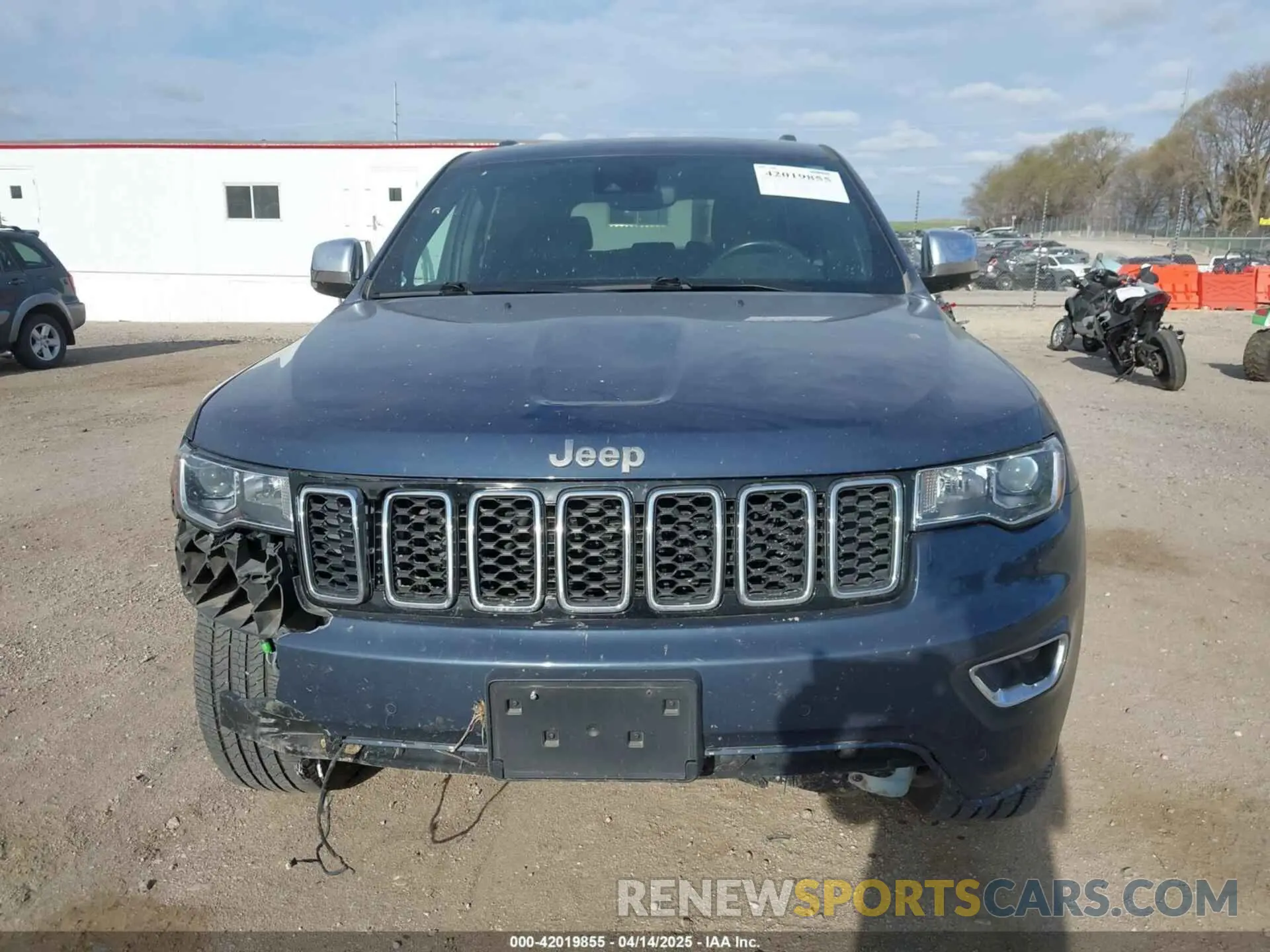 13 fotografías del automóvil dañado 1C4RJFBG2LC137560 JEEP GRAND CHEROKEE 2020