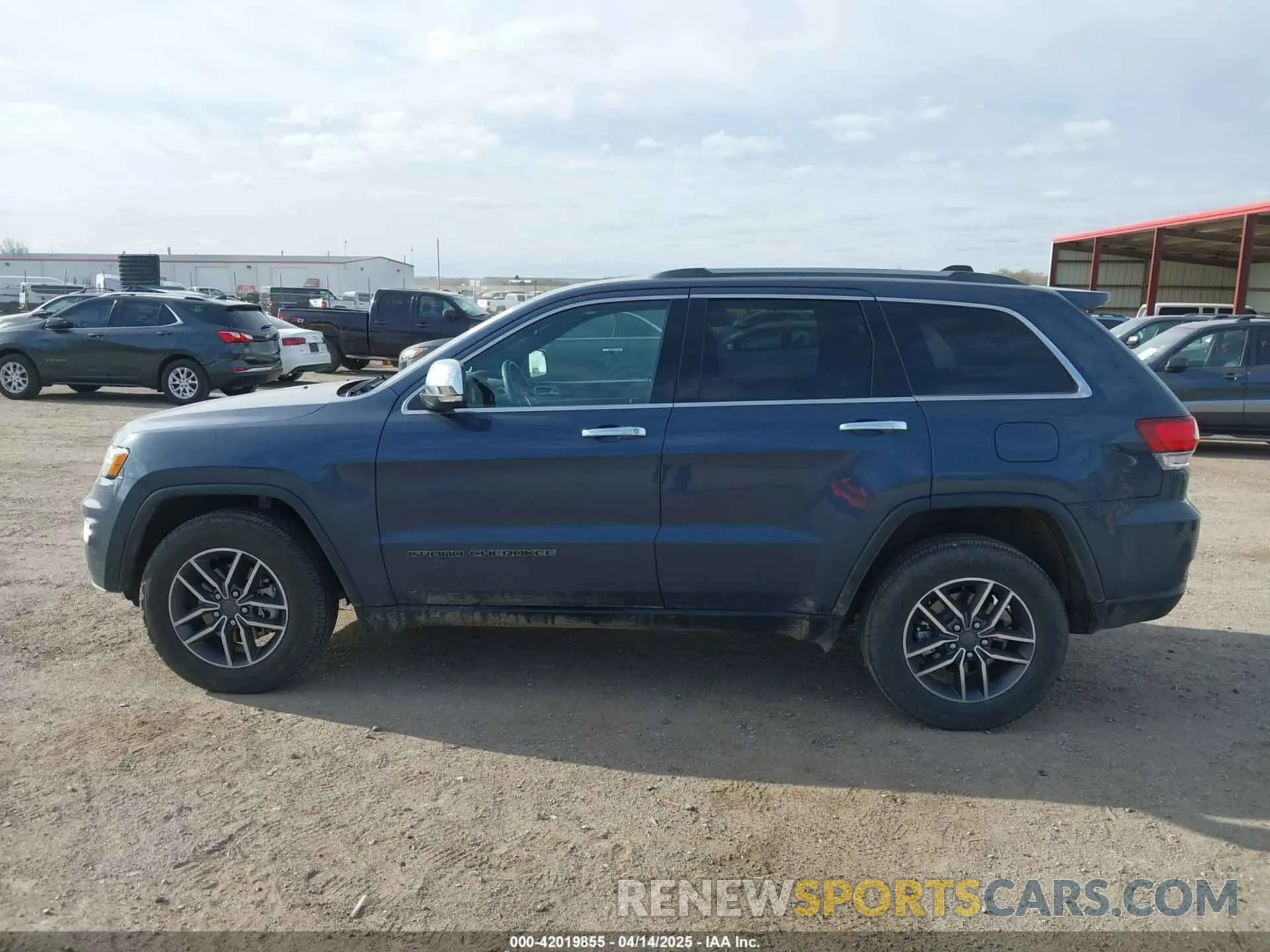 15 fotografías del automóvil dañado 1C4RJFBG2LC137560 JEEP GRAND CHEROKEE 2020