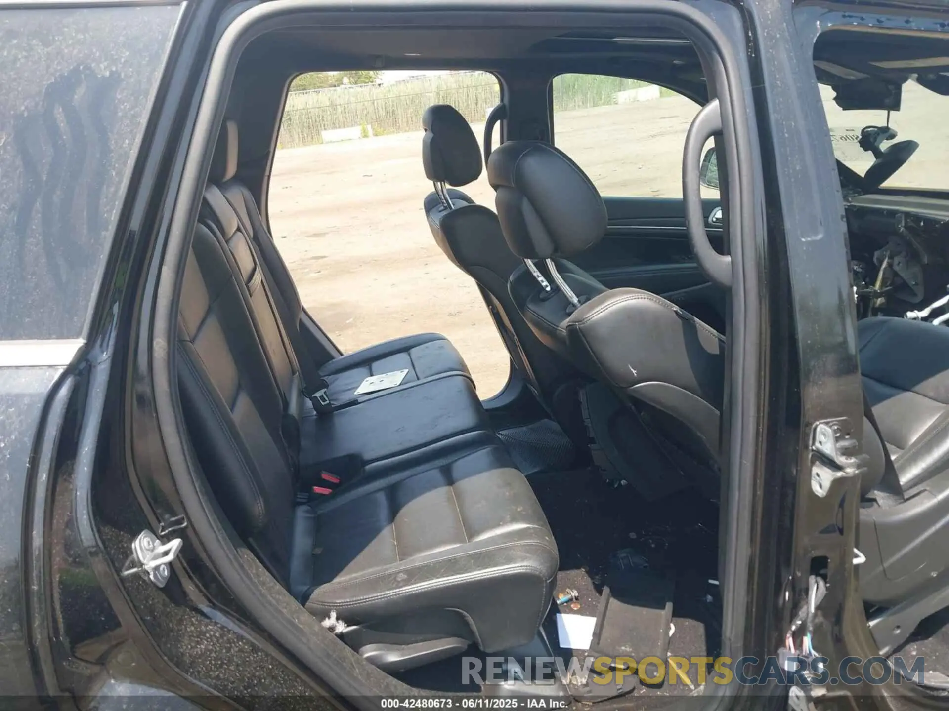 8 fotografías del automóvil dañado 1C4RJFBG2LC236122 JEEP GRAND CHEROKEE 2020