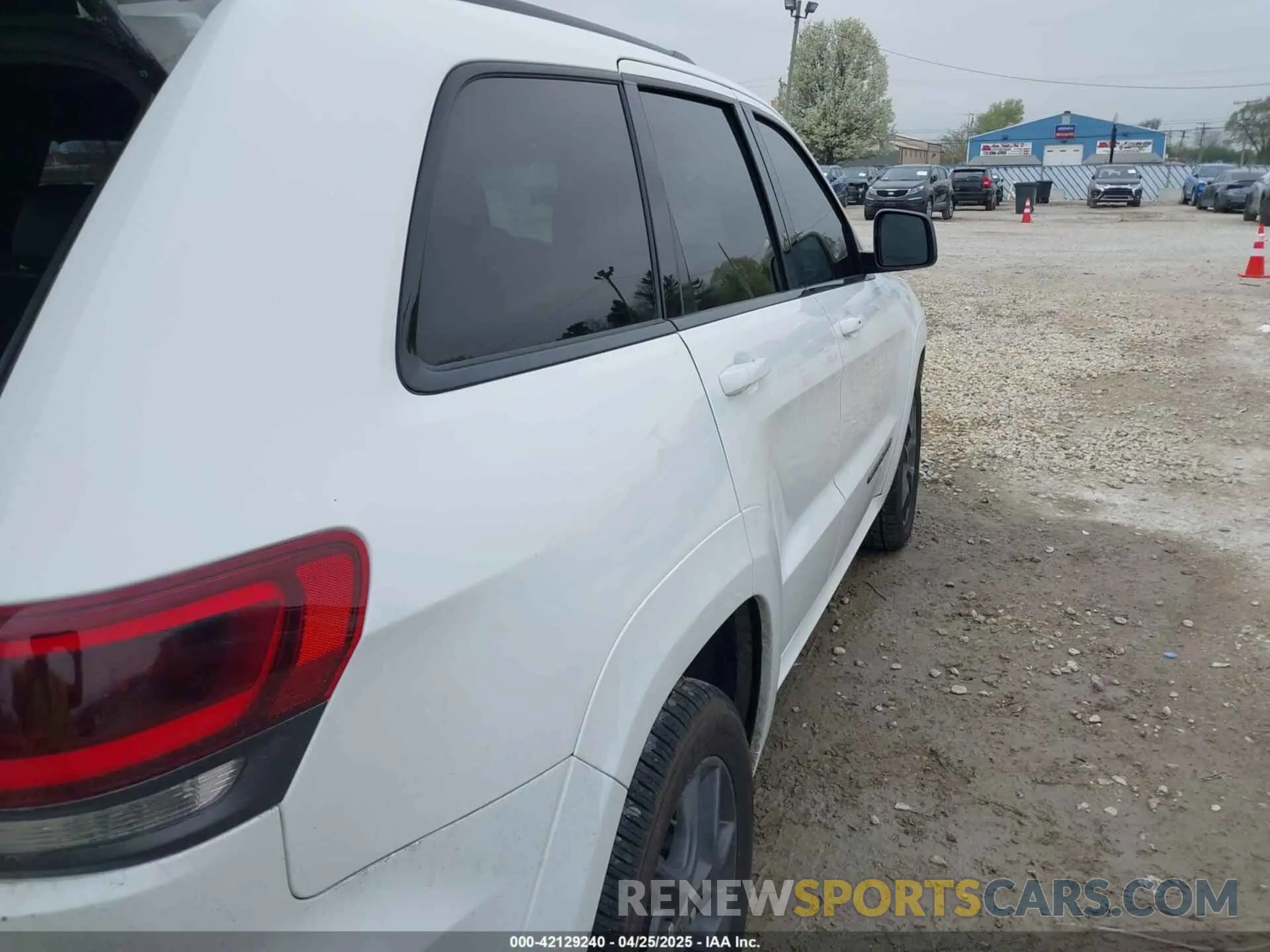 12 fotografías del automóvil dañado 1C4RJFBG2LC242101 JEEP GRAND CHEROKEE 2020