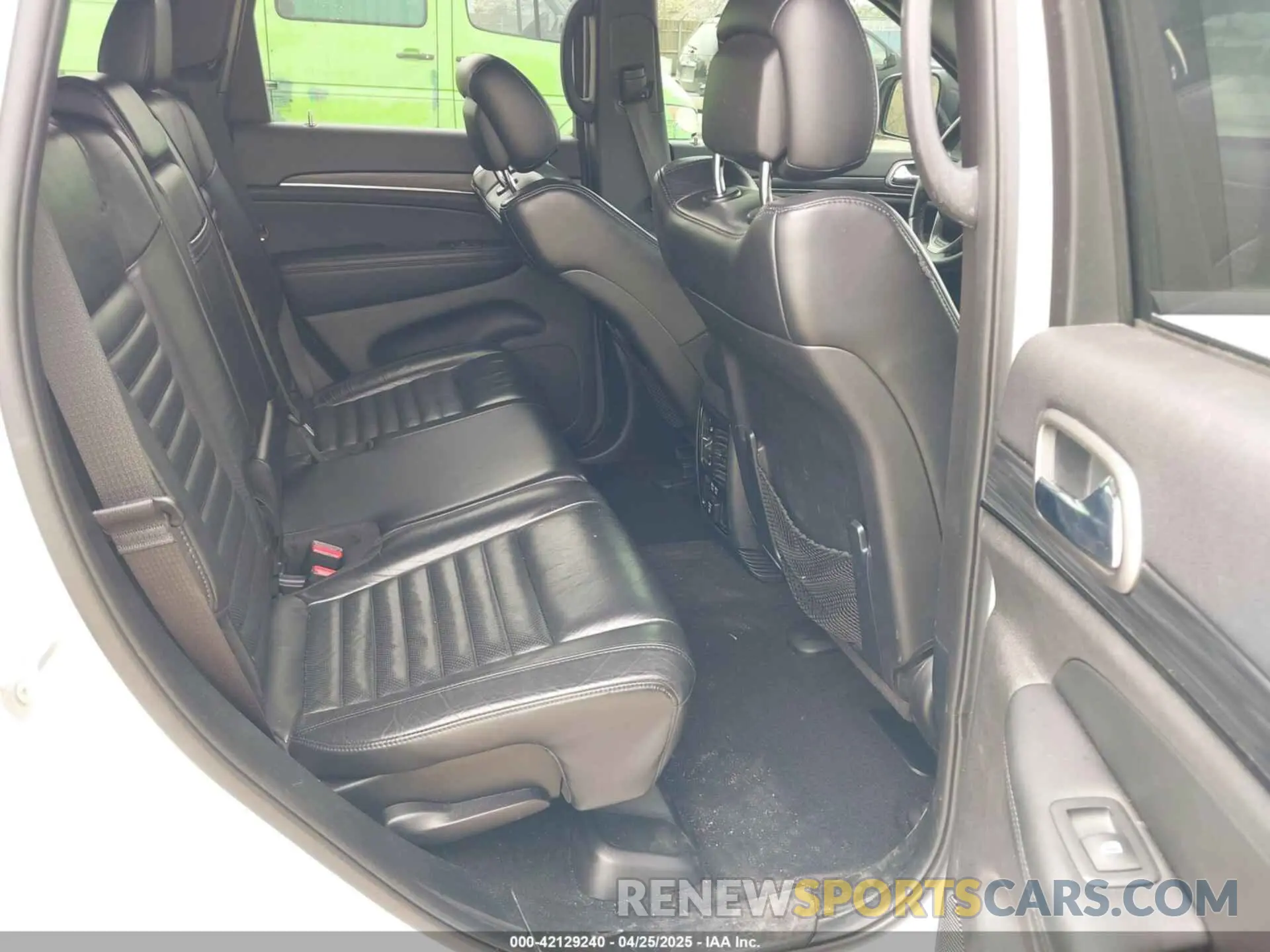 8 fotografías del automóvil dañado 1C4RJFBG2LC242101 JEEP GRAND CHEROKEE 2020