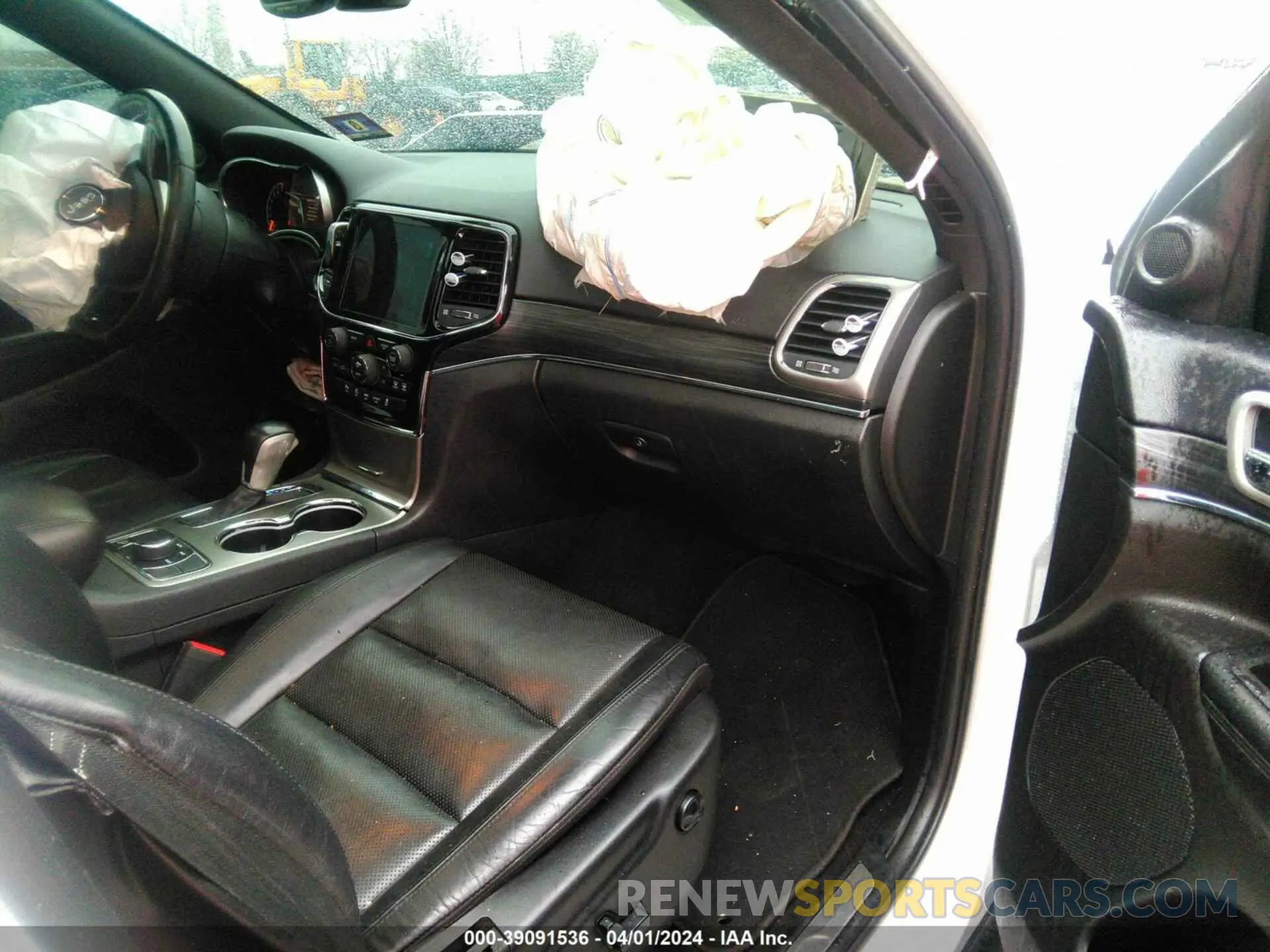5 fotografías del automóvil dañado 1C4RJFBG2LC288799 JEEP GRAND CHEROKEE 2020