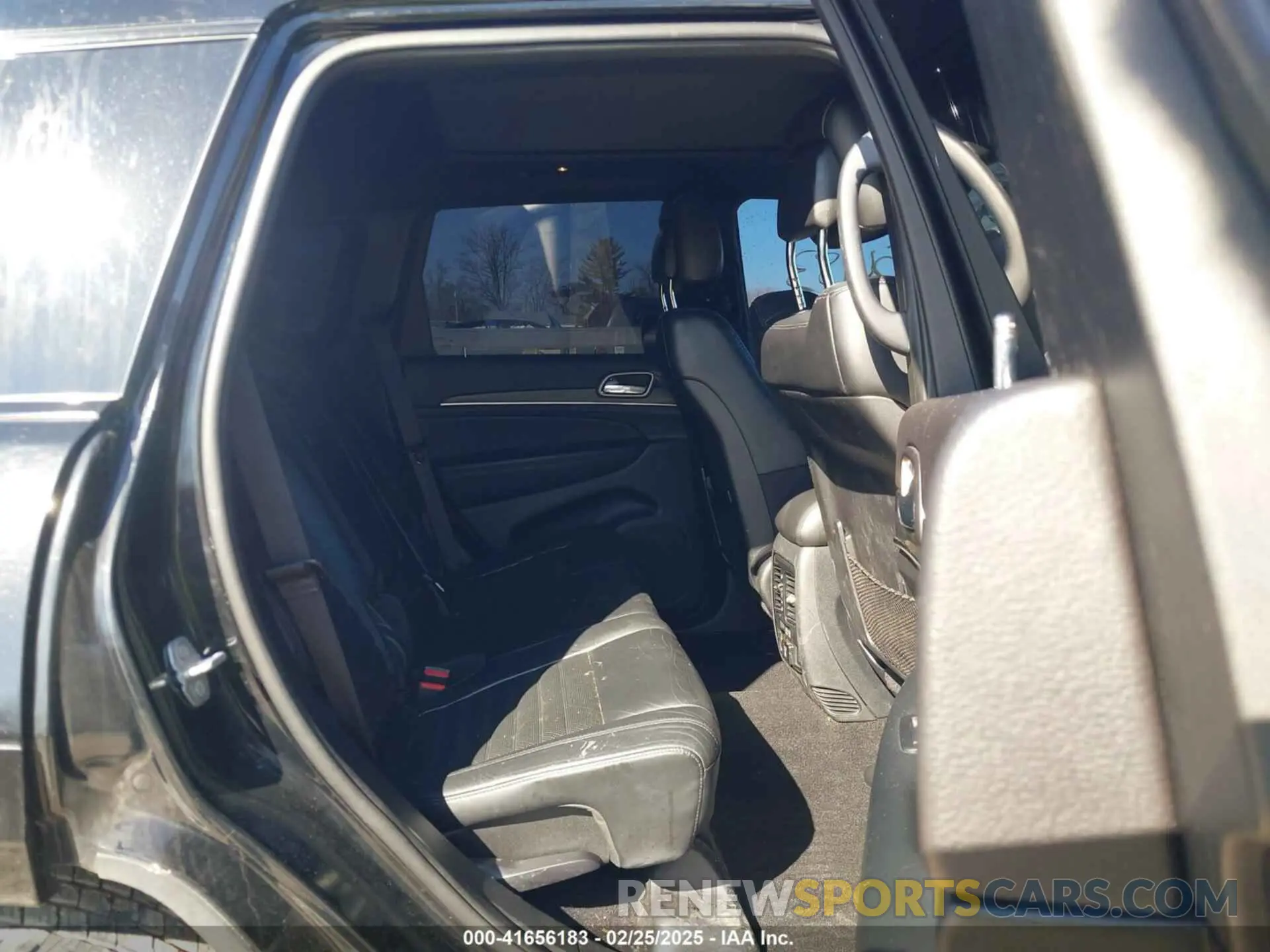 8 fotografías del automóvil dañado 1C4RJFBG2LC420394 JEEP GRAND CHEROKEE 2020