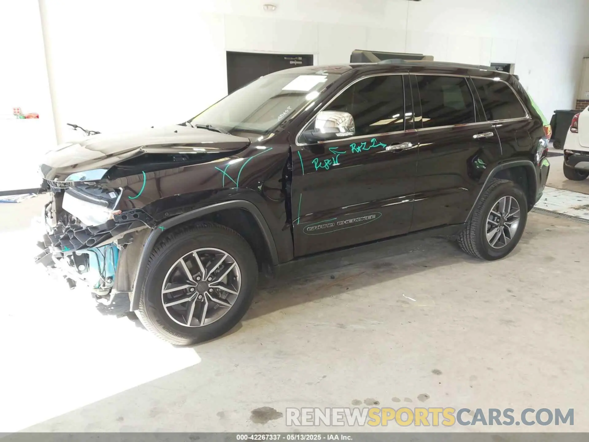 2 fotografías del automóvil dañado 1C4RJFBG3LC116667 JEEP GRAND CHEROKEE 2020