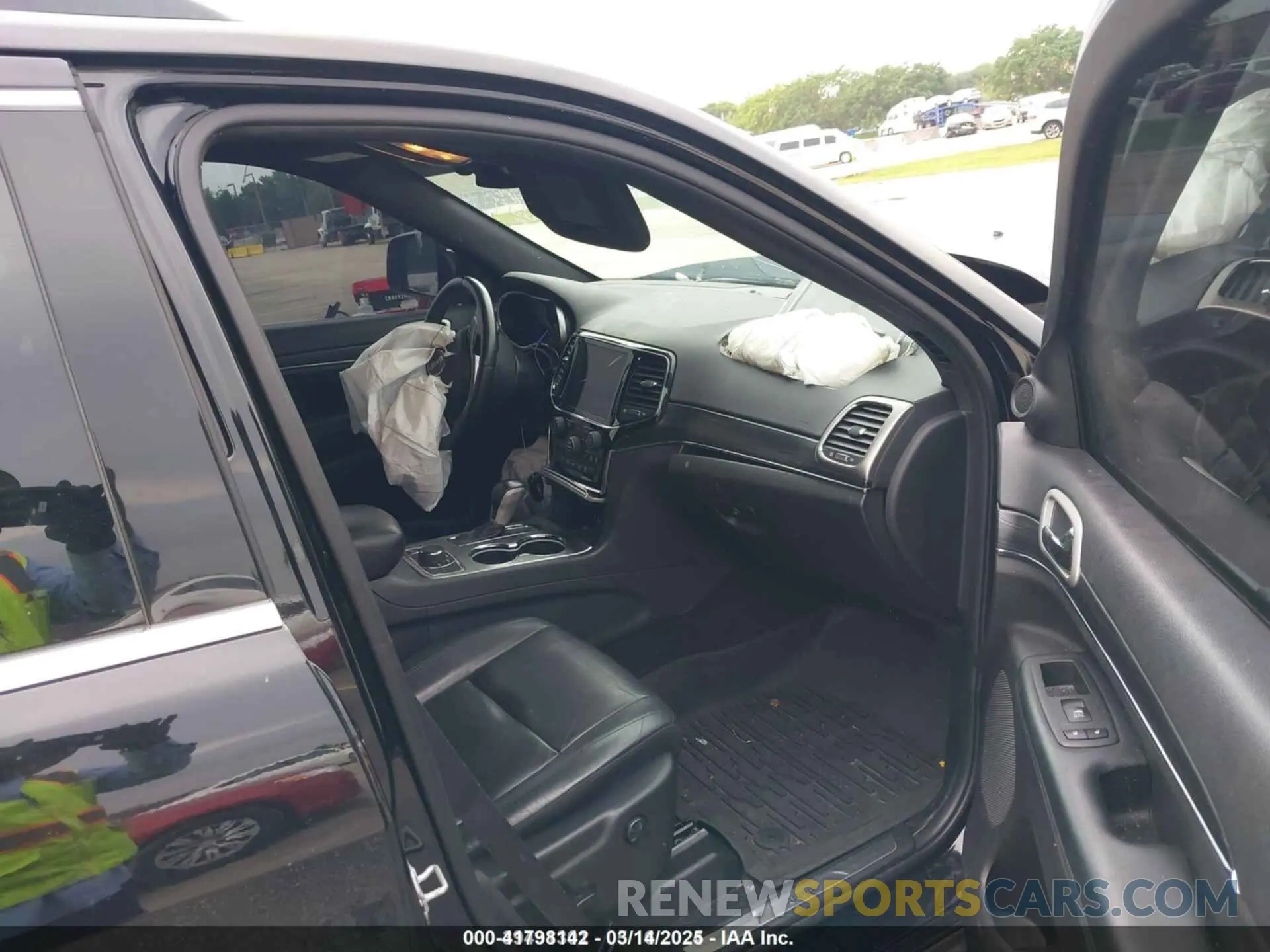 5 fotografías del automóvil dañado 1C4RJFBG3LC293591 JEEP GRAND CHEROKEE 2020