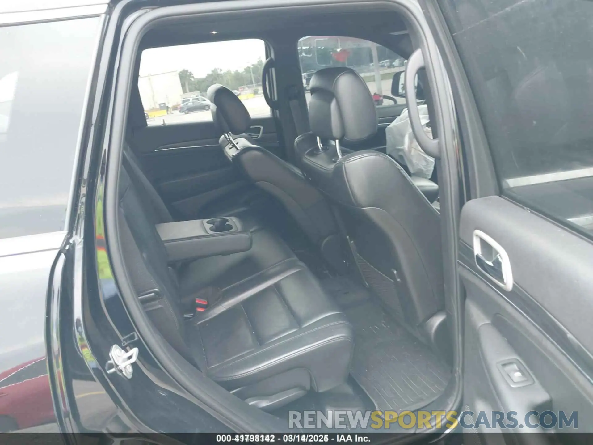 8 fotografías del automóvil dañado 1C4RJFBG3LC293591 JEEP GRAND CHEROKEE 2020