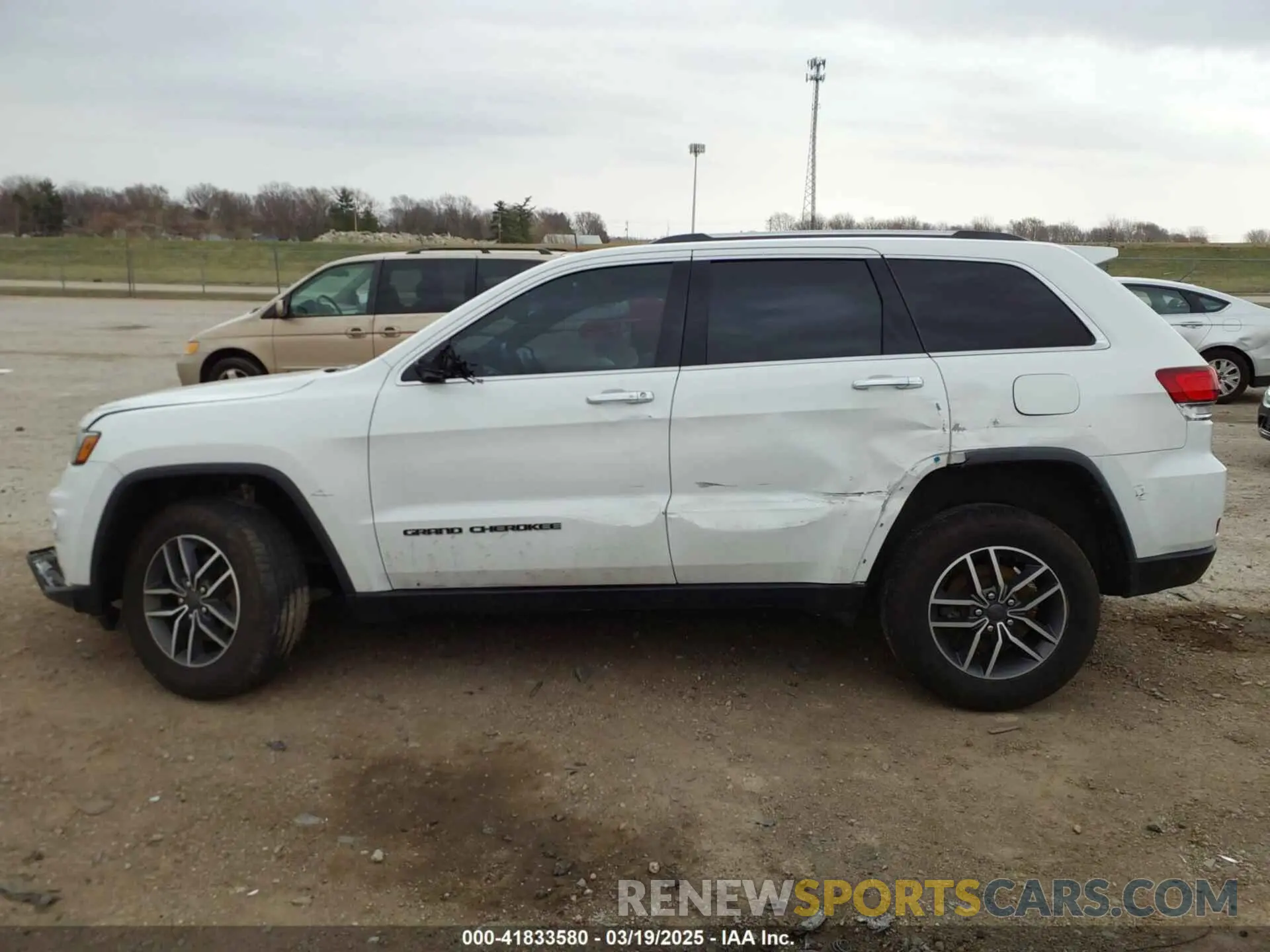 14 fotografías del automóvil dañado 1C4RJFBG3LC445000 JEEP GRAND CHEROKEE 2020