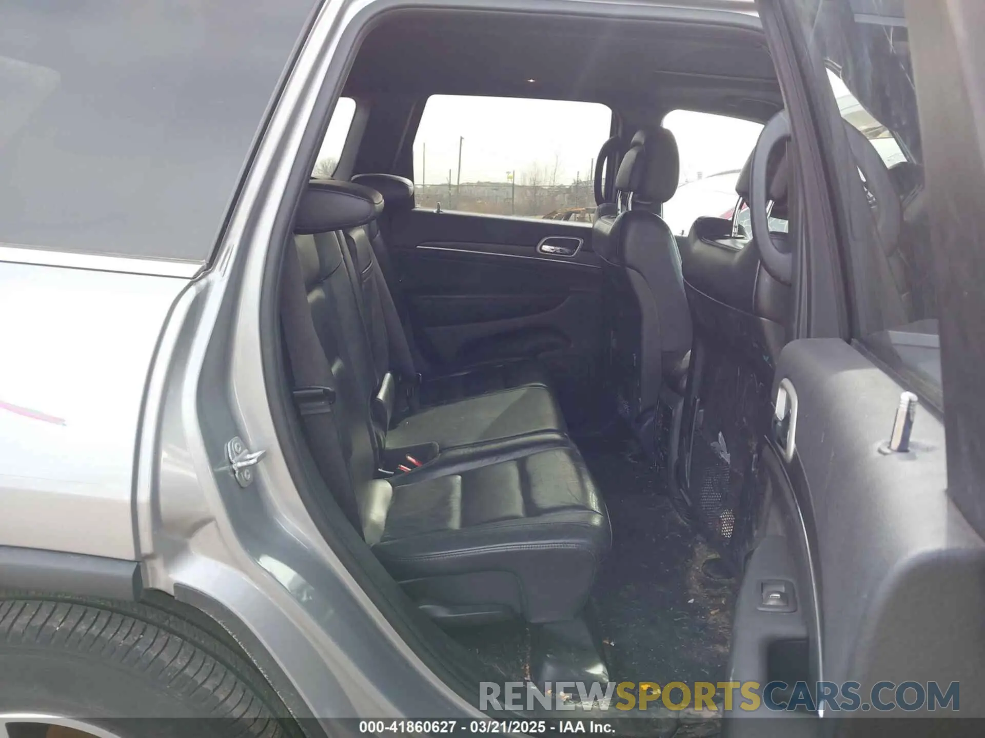 8 fotografías del automóvil dañado 1C4RJFBG5LC305045 JEEP GRAND CHEROKEE 2020