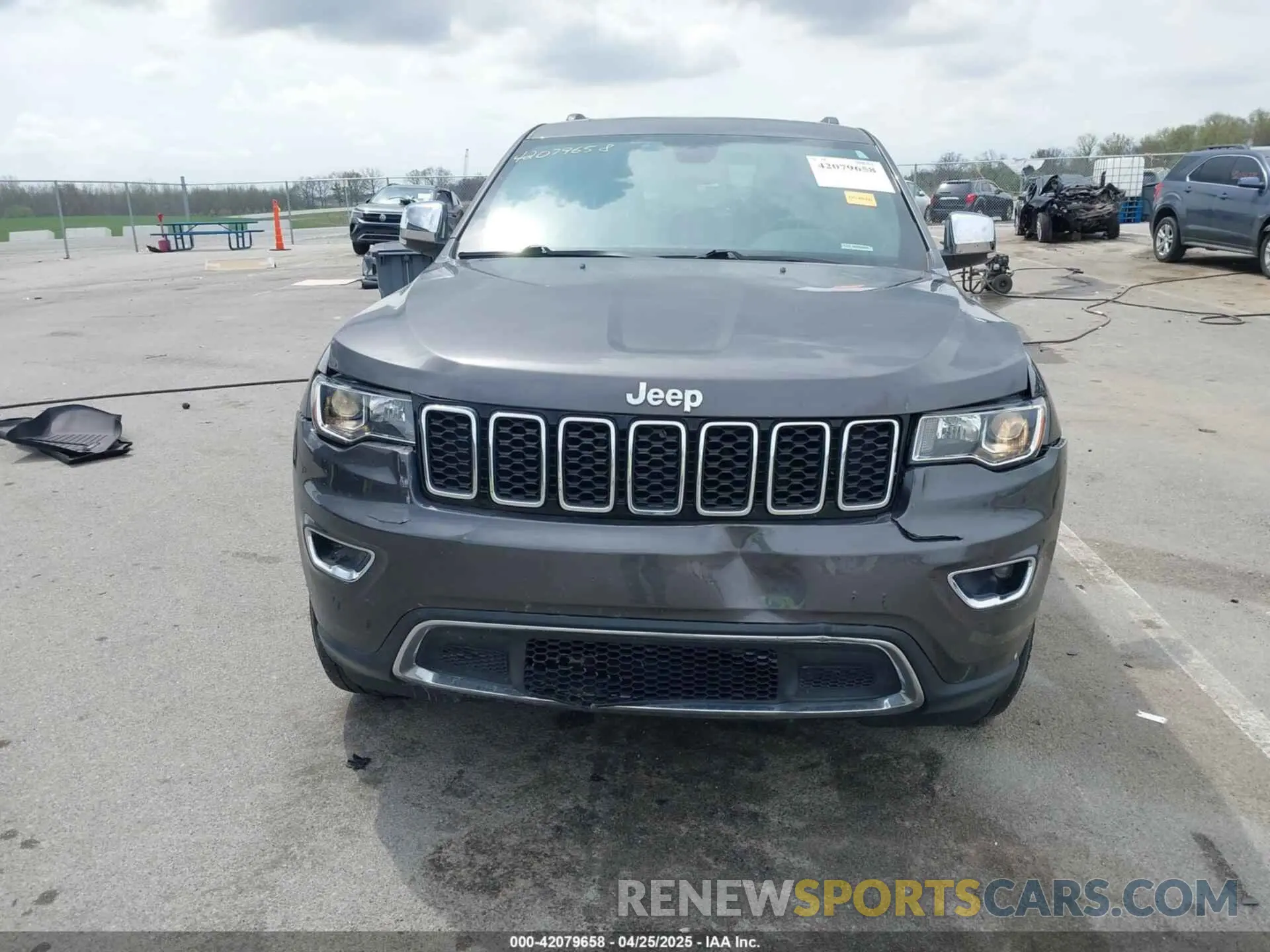 12 fotografías del automóvil dañado 1C4RJFBG7LC378854 JEEP GRAND CHEROKEE 2020