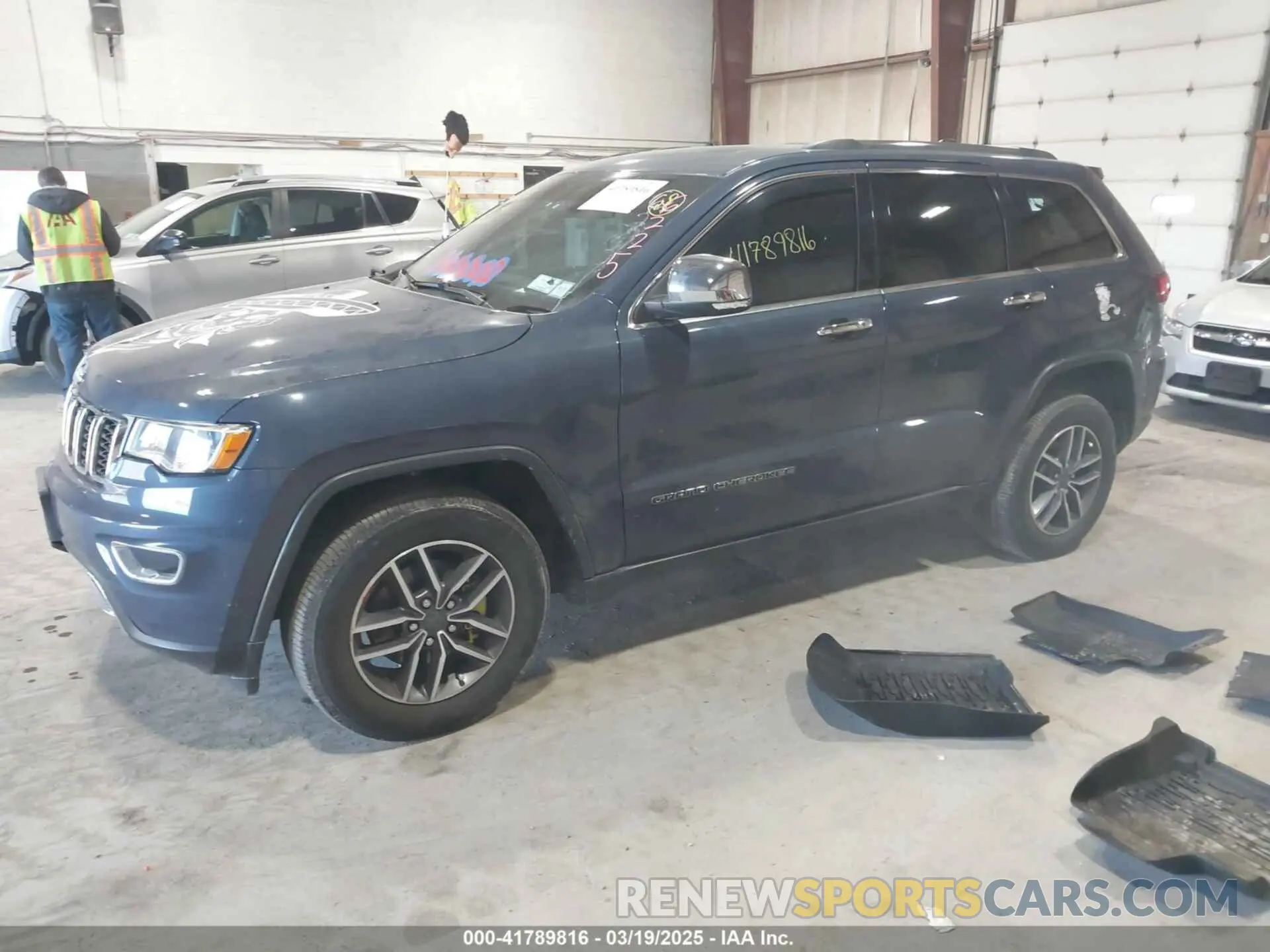 2 fotografías del automóvil dañado 1C4RJFBG8LC336225 JEEP GRAND CHEROKEE 2020
