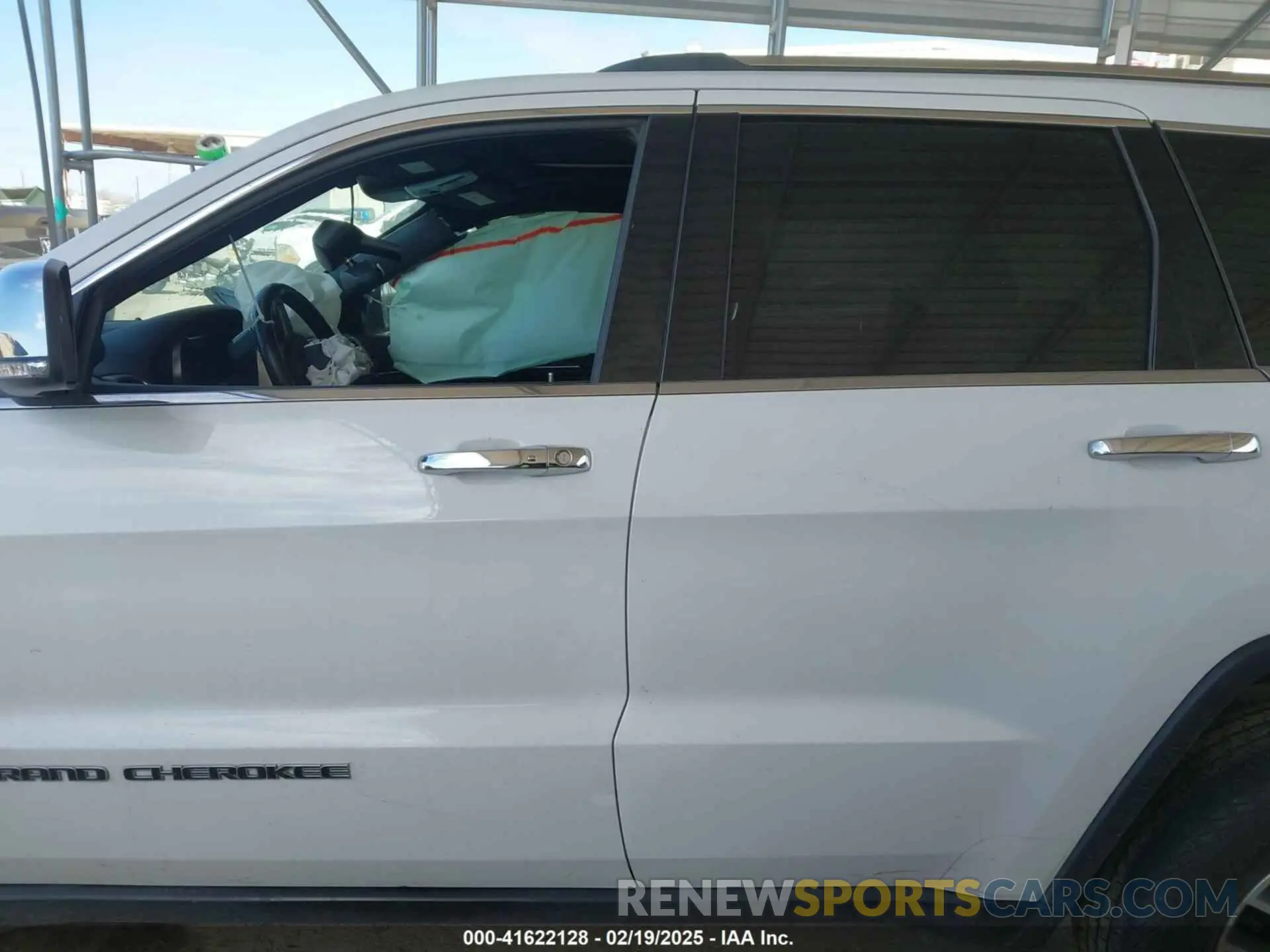 14 fotografías del automóvil dañado 1C4RJFBG9LC334080 JEEP GRAND CHEROKEE 2020