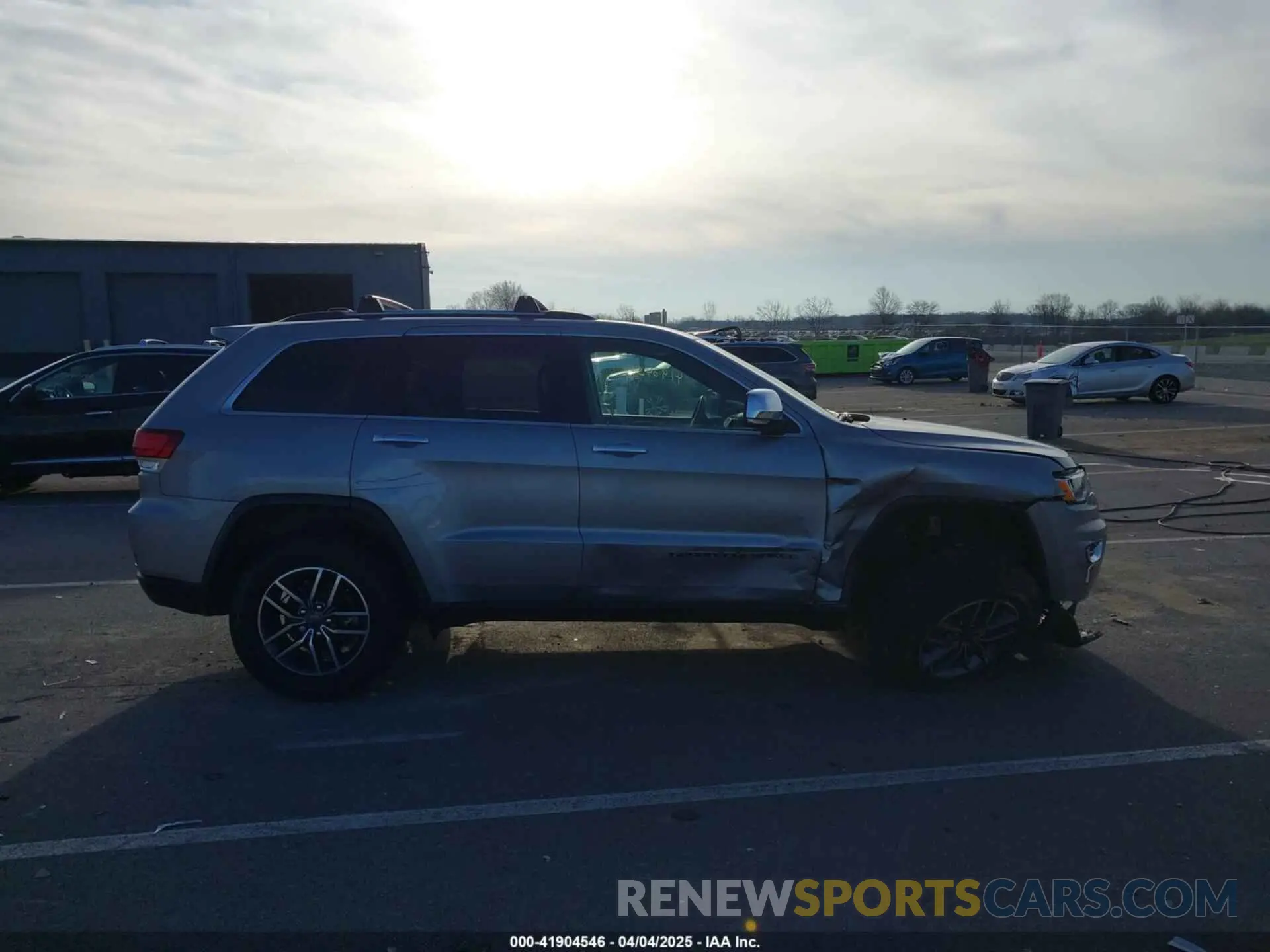 12 fotografías del automóvil dañado 1C4RJFBGXLC217267 JEEP GRAND CHEROKEE 2020