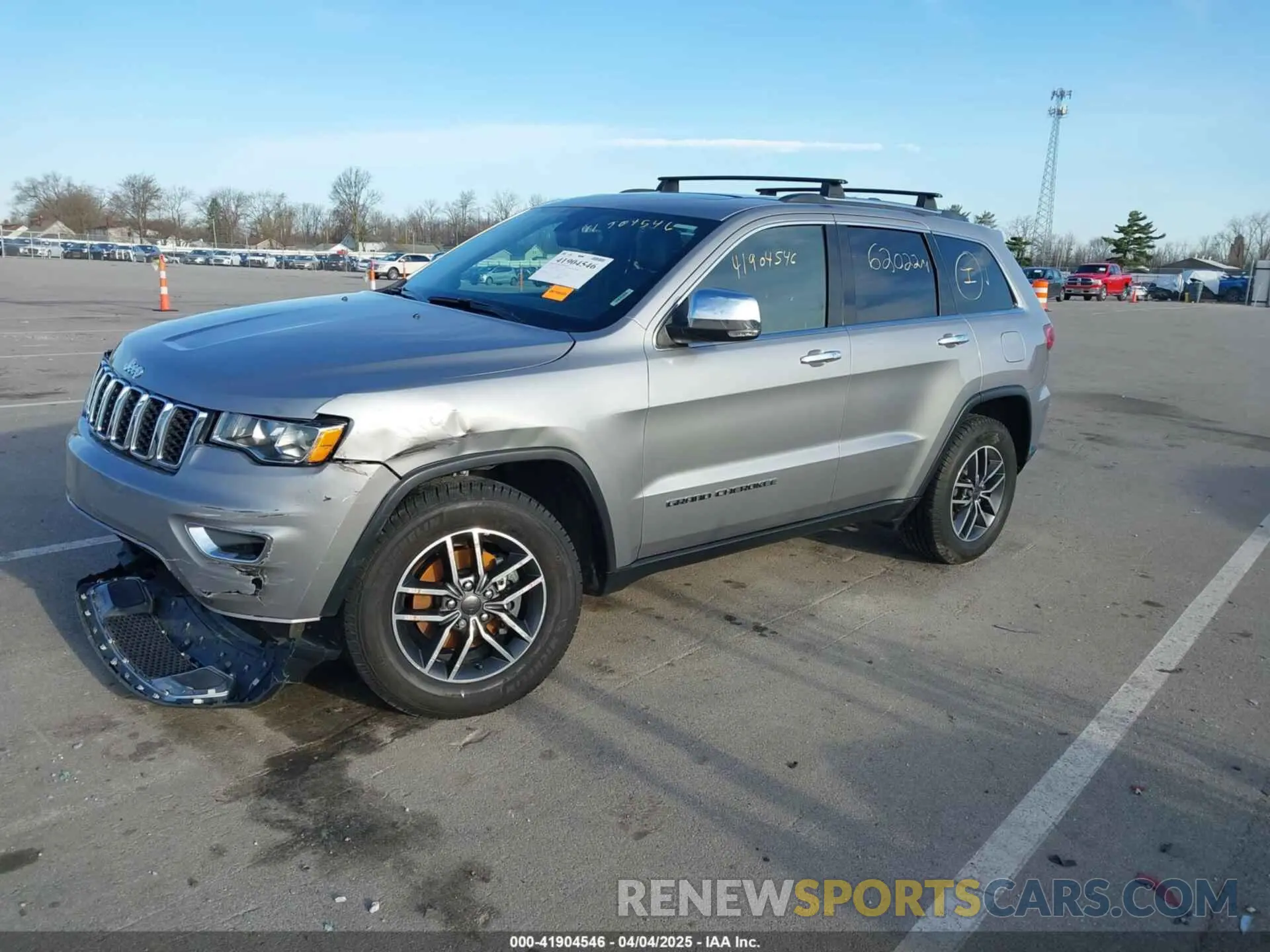 2 fotografías del automóvil dañado 1C4RJFBGXLC217267 JEEP GRAND CHEROKEE 2020