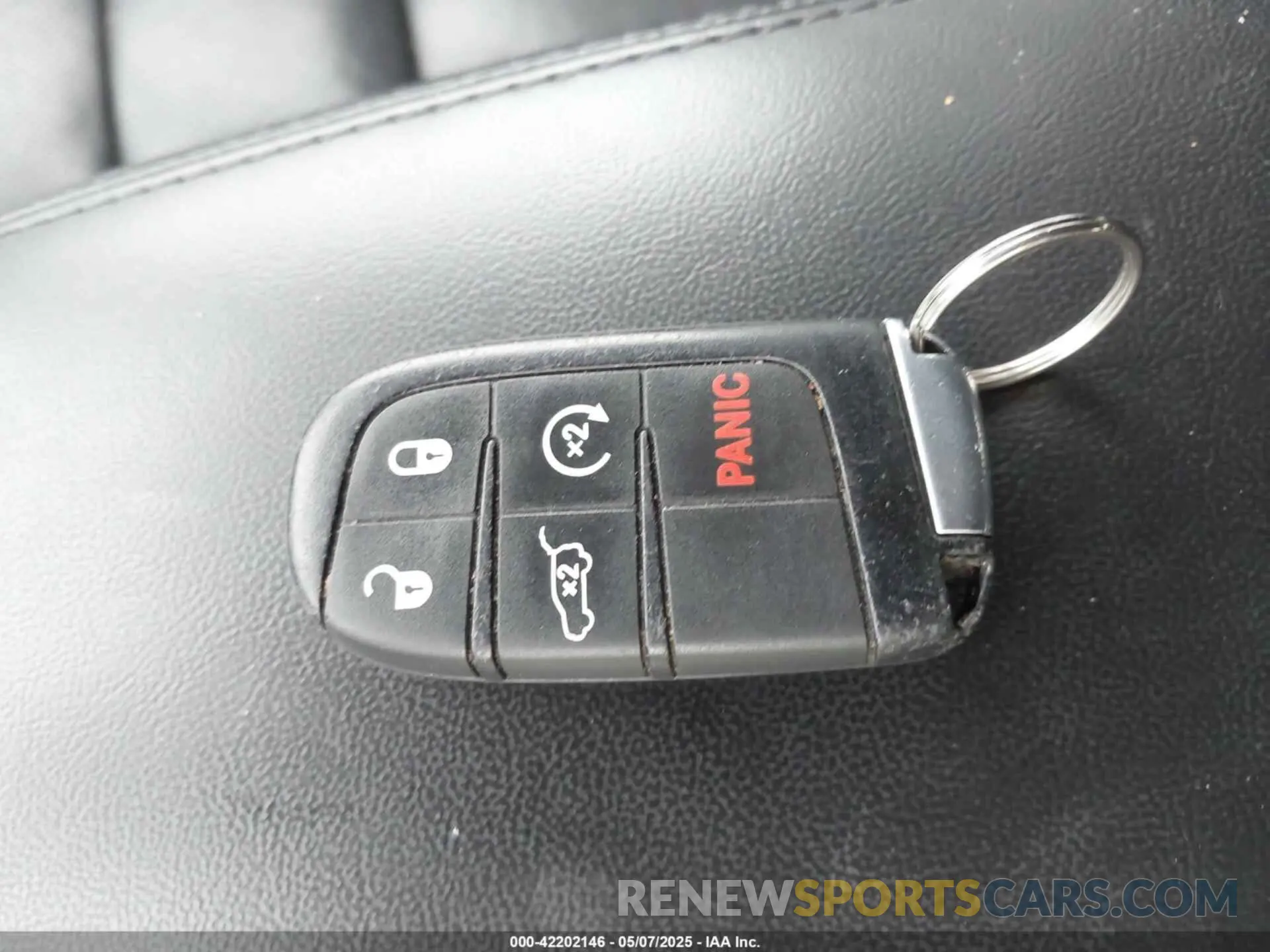 11 fotografías del automóvil dañado 1C4RJFBGXLC325694 JEEP GRAND CHEROKEE 2020