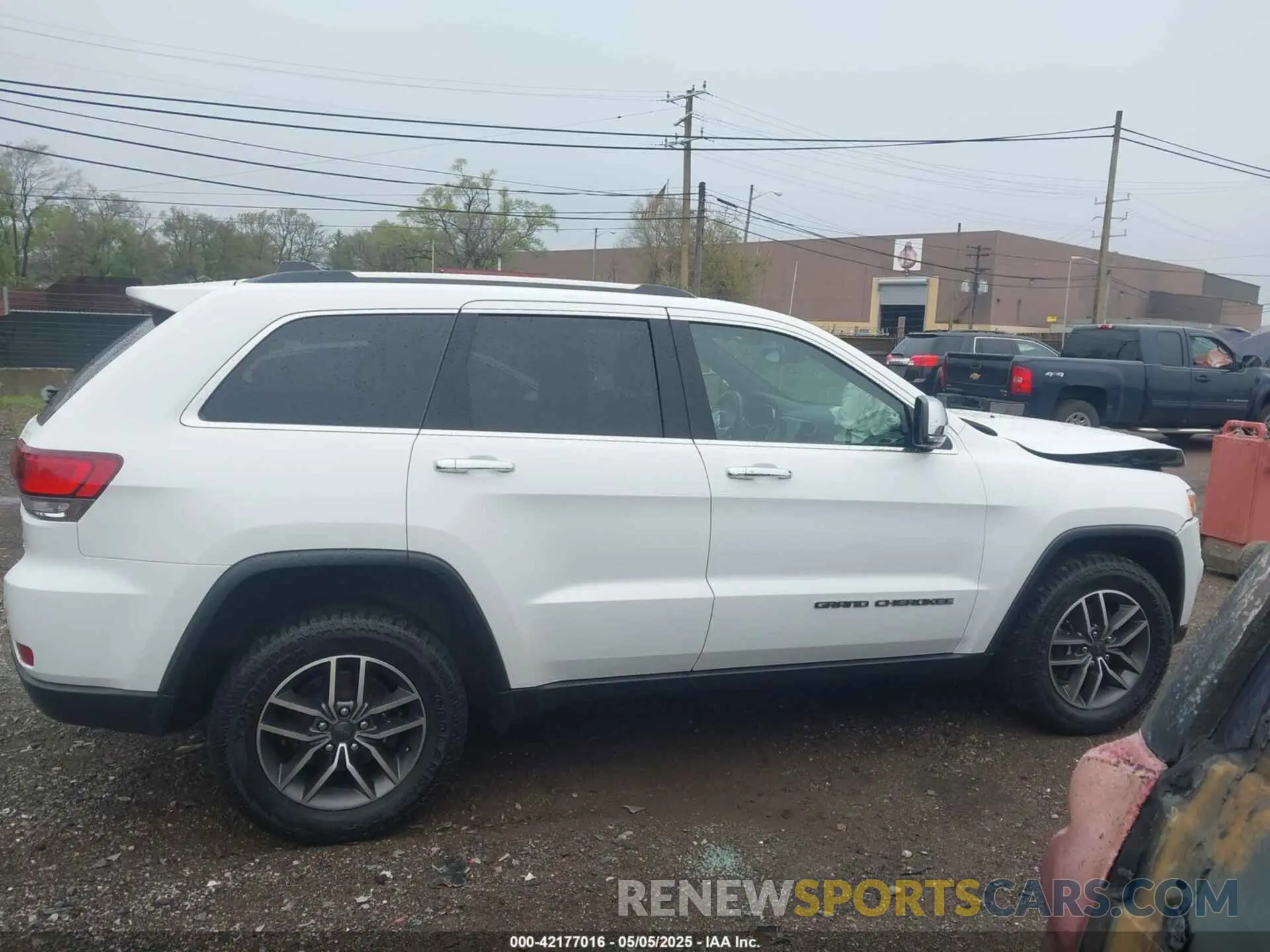 13 fotografías del automóvil dañado 1C4RJFBGXLC344522 JEEP GRAND CHEROKEE 2020