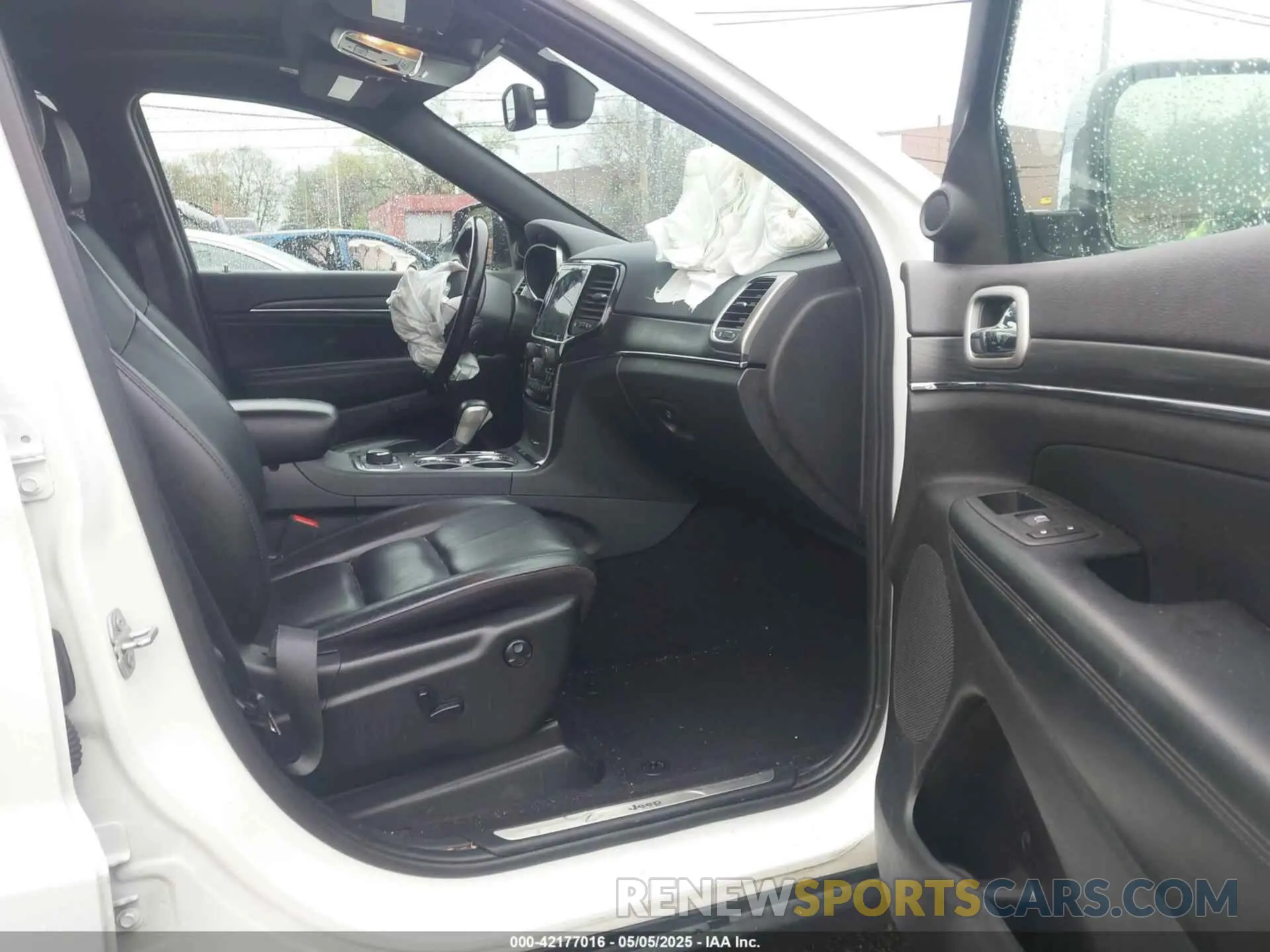 5 fotografías del automóvil dañado 1C4RJFBGXLC344522 JEEP GRAND CHEROKEE 2020