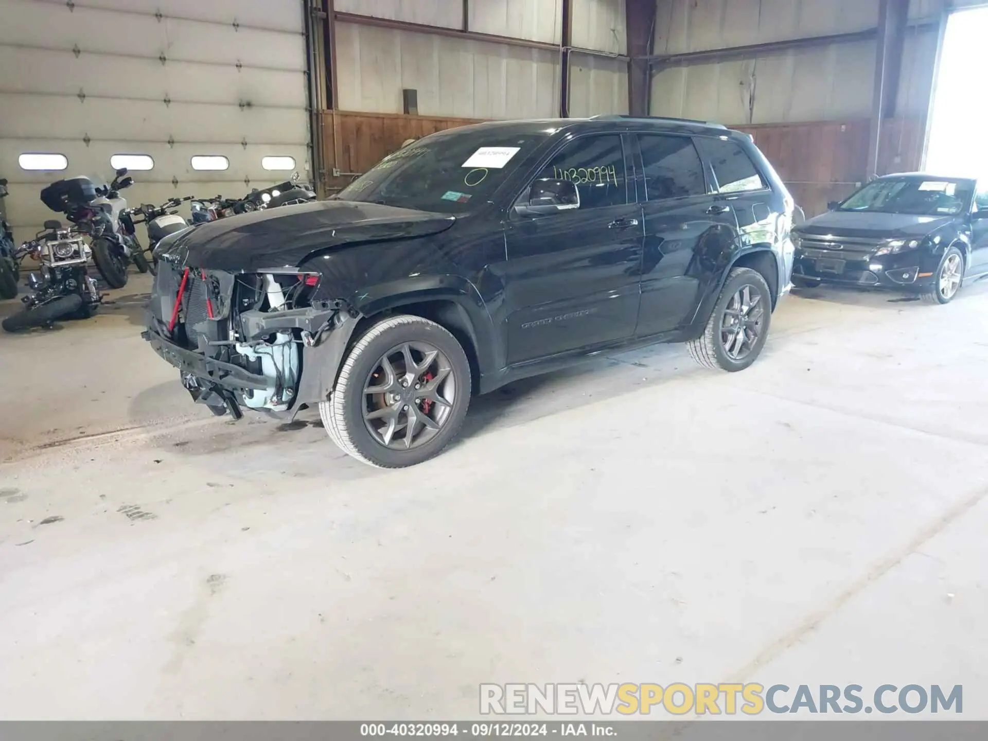 2 fotografías del automóvil dañado 1C4RJFBGXLC401043 JEEP GRAND CHEROKEE 2020