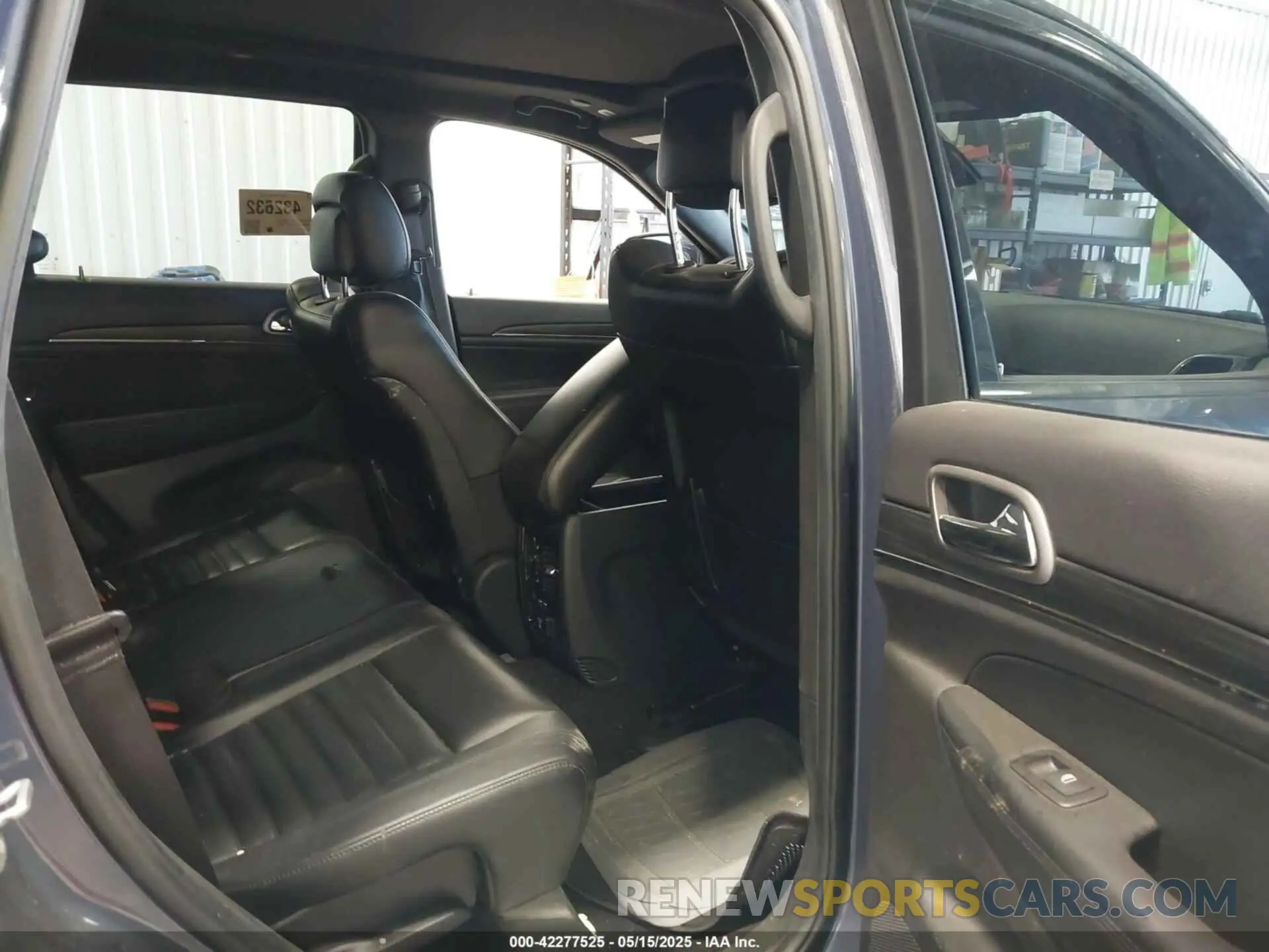 8 fotografías del automóvil dañado 1C4RJFBT9LC185120 JEEP GRAND CHEROKEE 2020