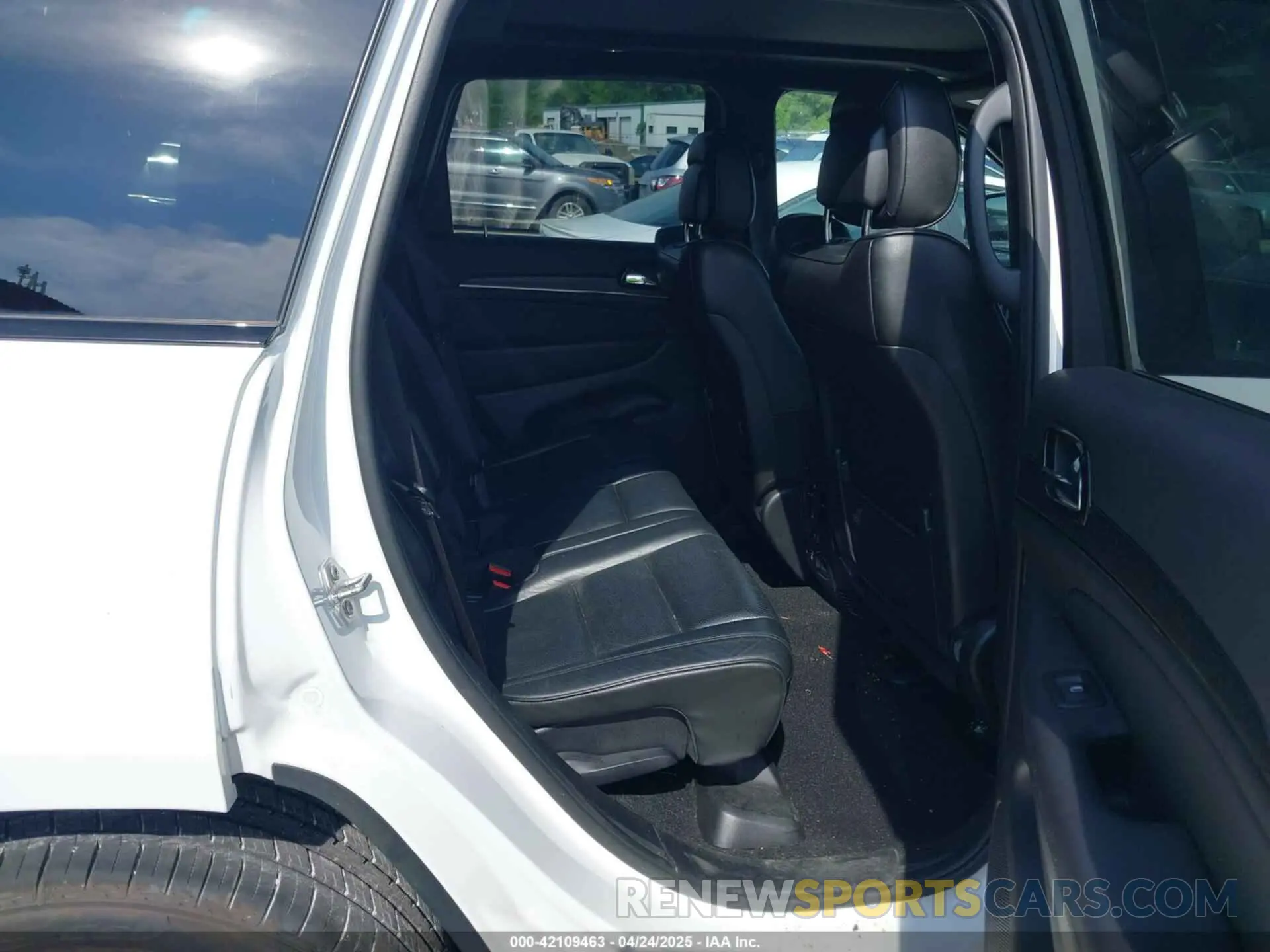 8 fotografías del automóvil dañado 1C4RJFCG8LC419037 JEEP GRAND CHEROKEE 2020