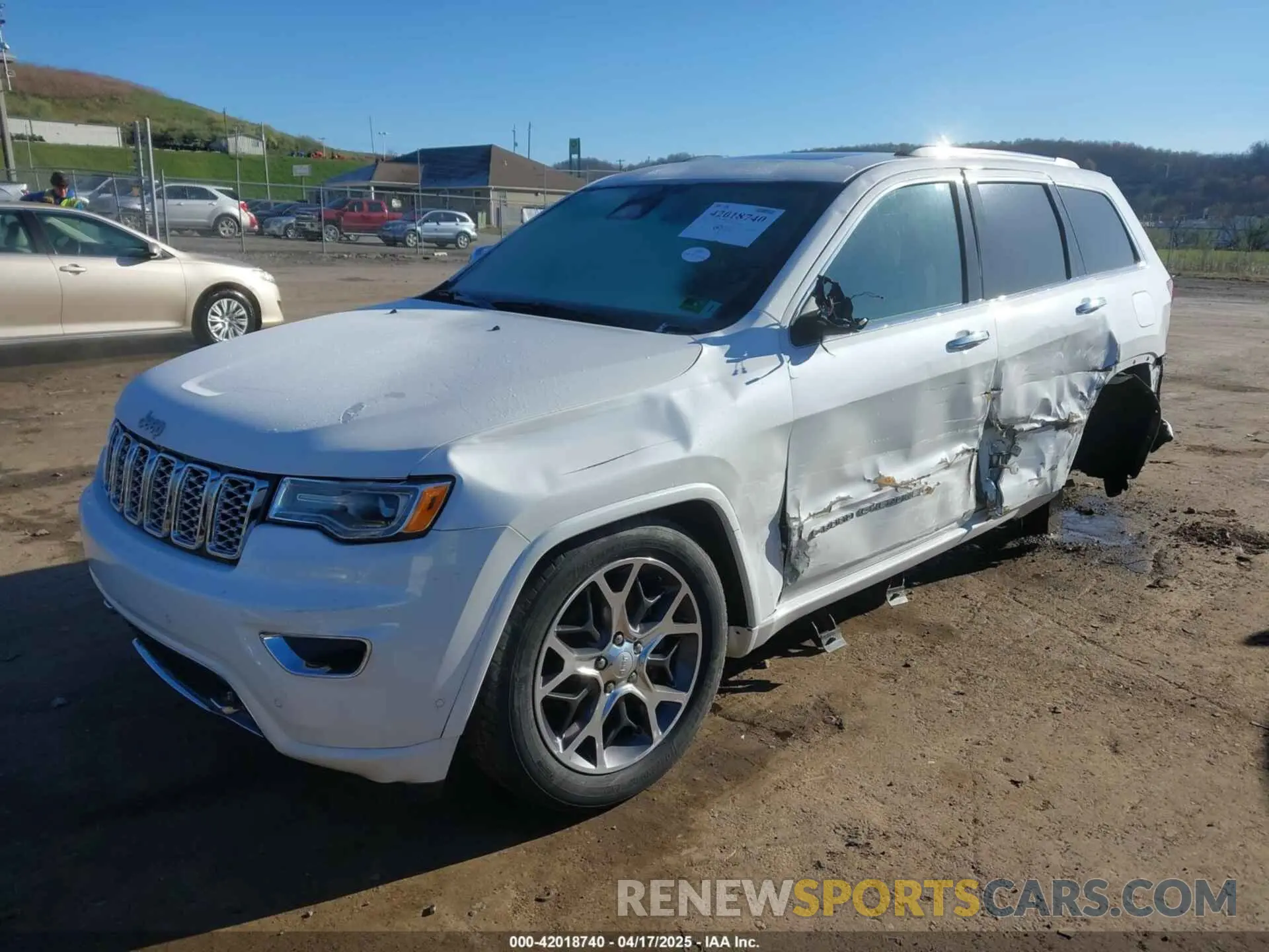 2 fotografías del automóvil dañado 1C4RJFCT2LC213189 JEEP GRAND CHEROKEE 2020