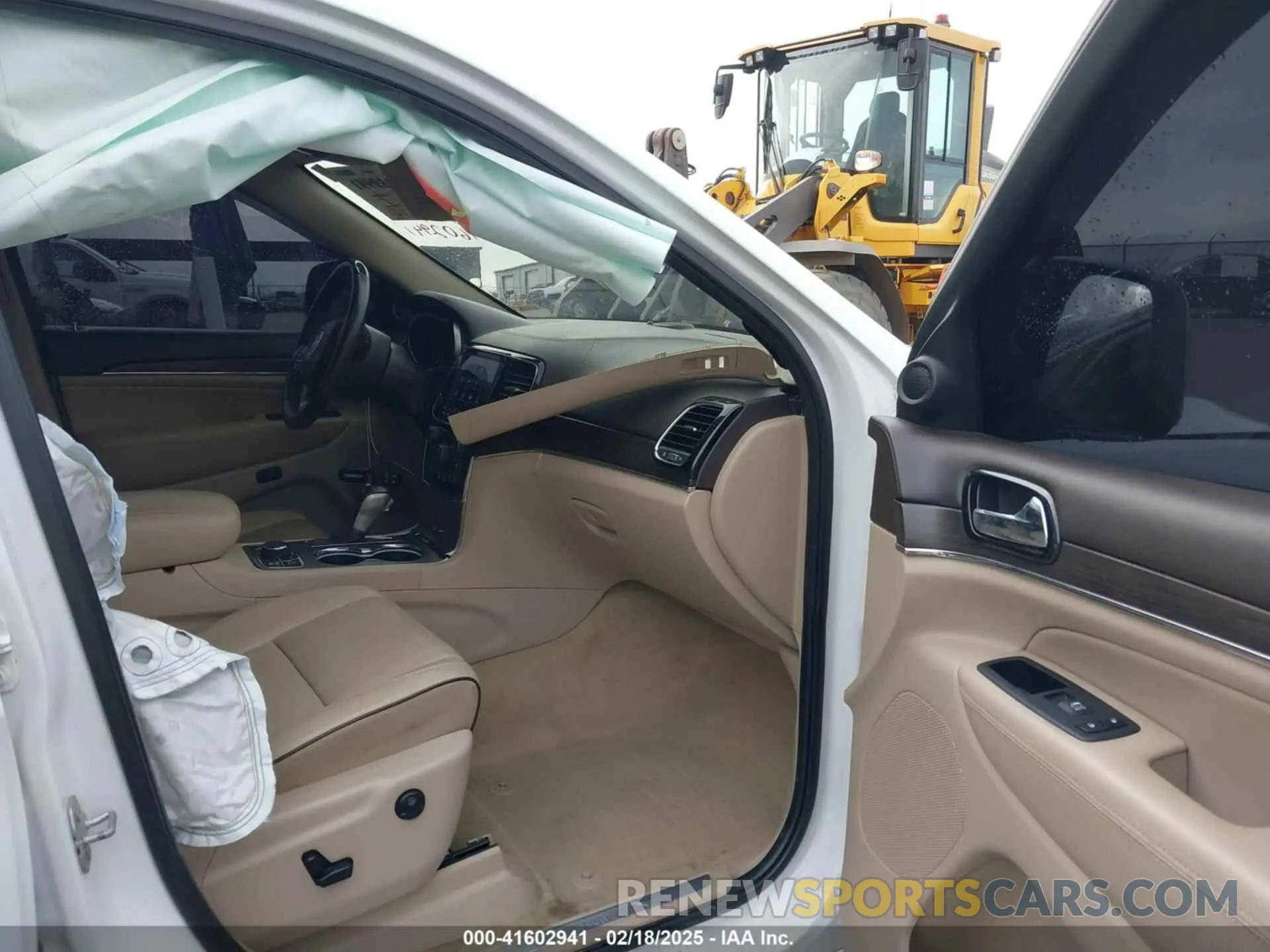 5 fotografías del automóvil dañado 1C4RJFCT4LC221357 JEEP GRAND CHEROKEE 2020