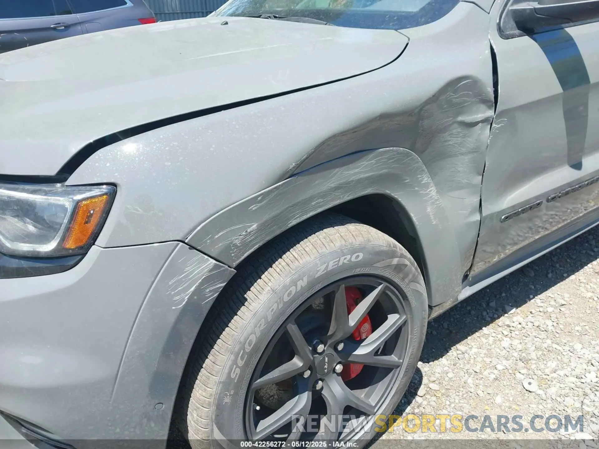 6 fotografías del automóvil dañado 1C4RJFDJ3LC303268 JEEP GRAND CHEROKEE 2020