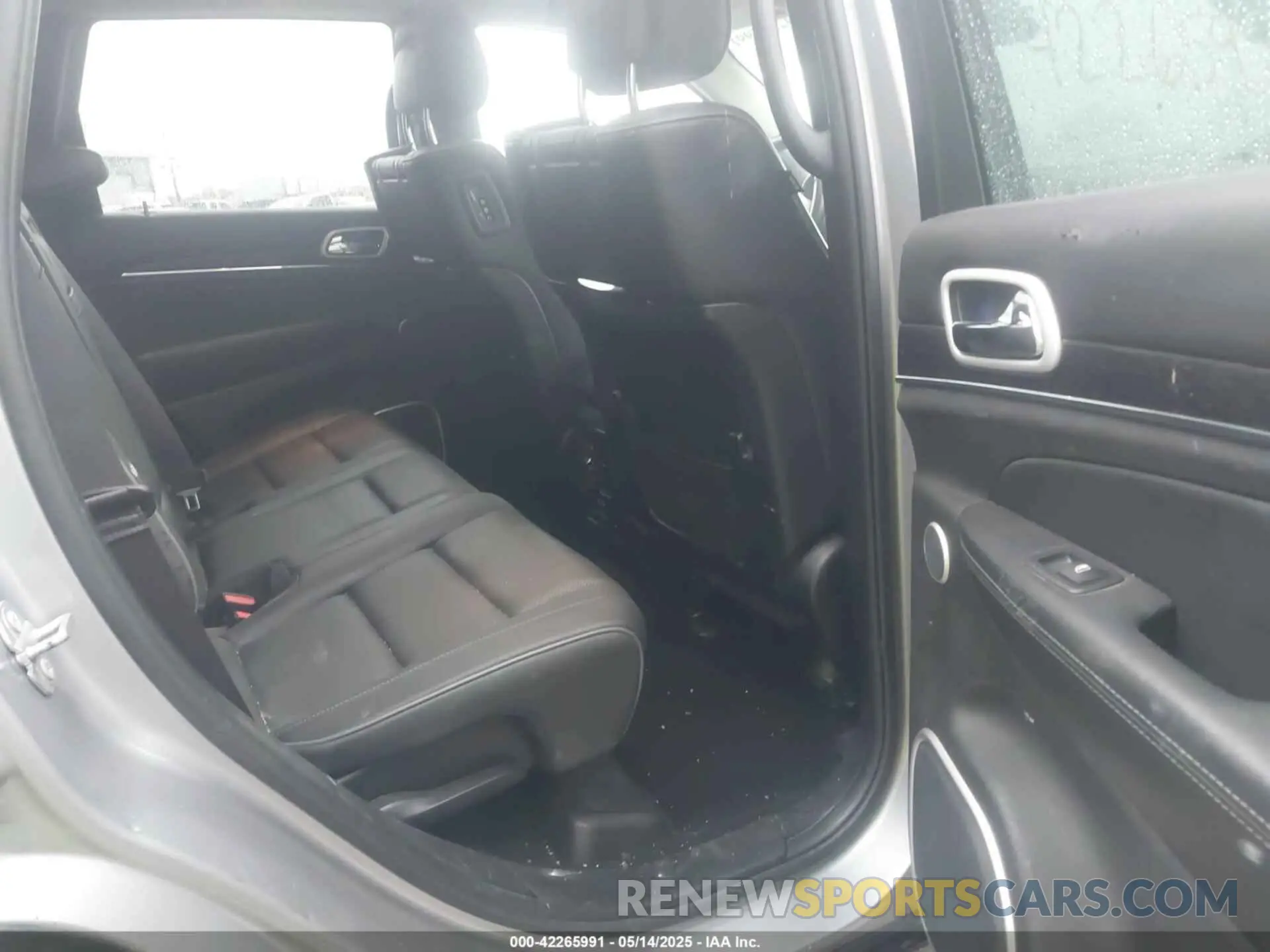 8 fotografías del automóvil dañado 1C4RJFJT4LC137073 JEEP GRAND CHEROKEE 2020