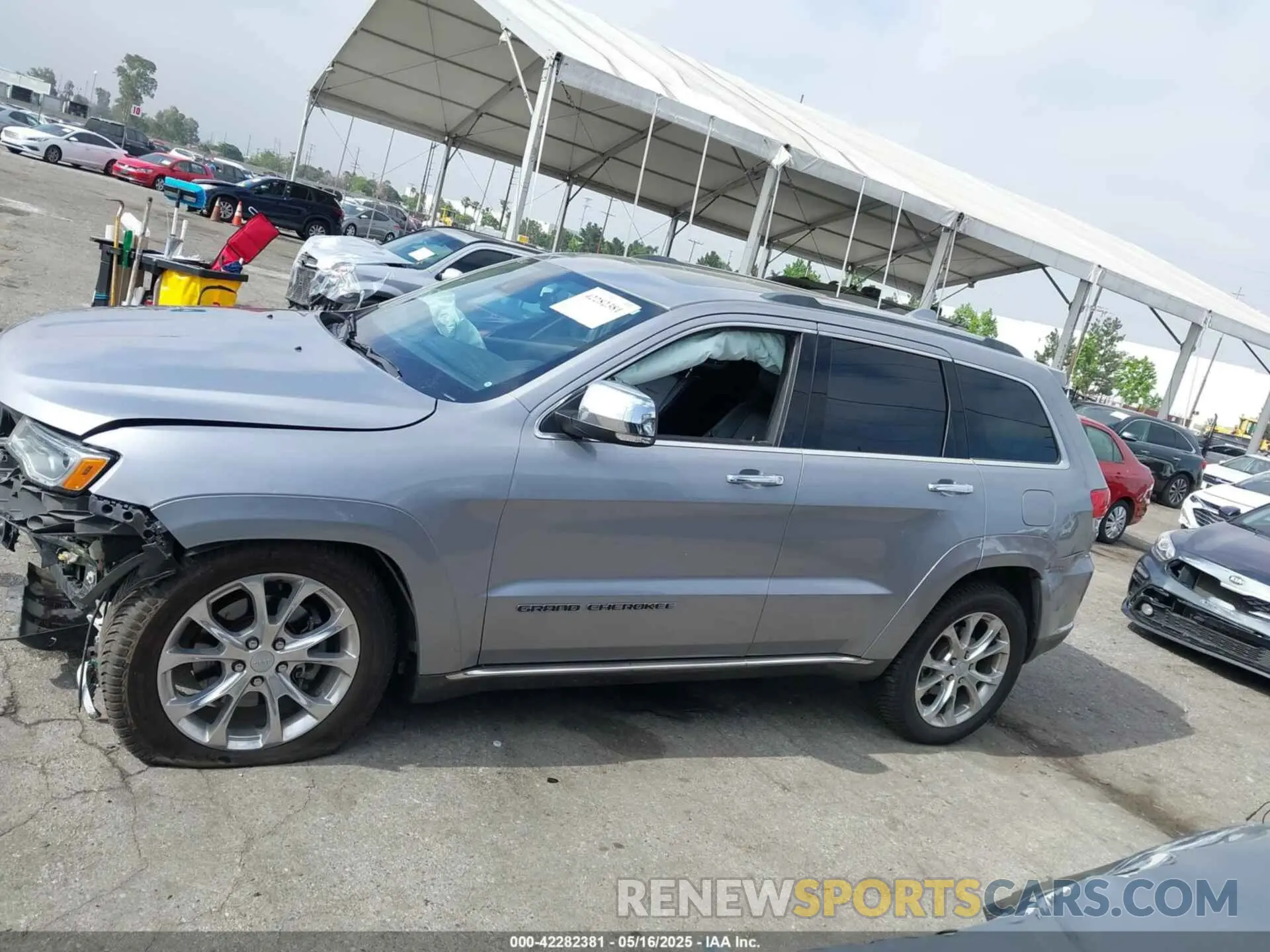 15 fotografías del automóvil dañado 1C4RJFJT6LC414418 JEEP GRAND CHEROKEE 2020