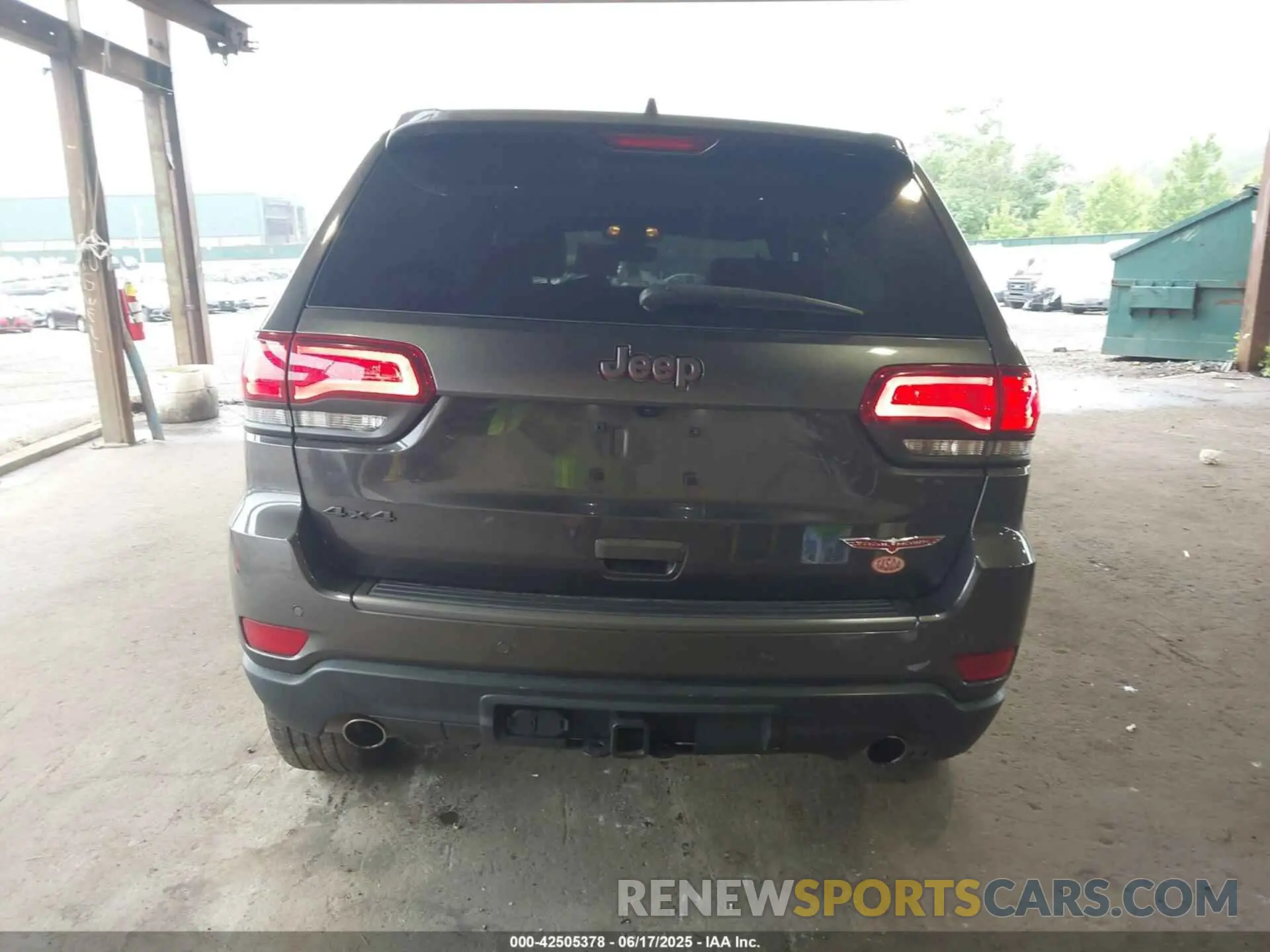 16 fotografías del automóvil dañado 1C4RJFLG3LC218632 JEEP GRAND CHEROKEE 2020